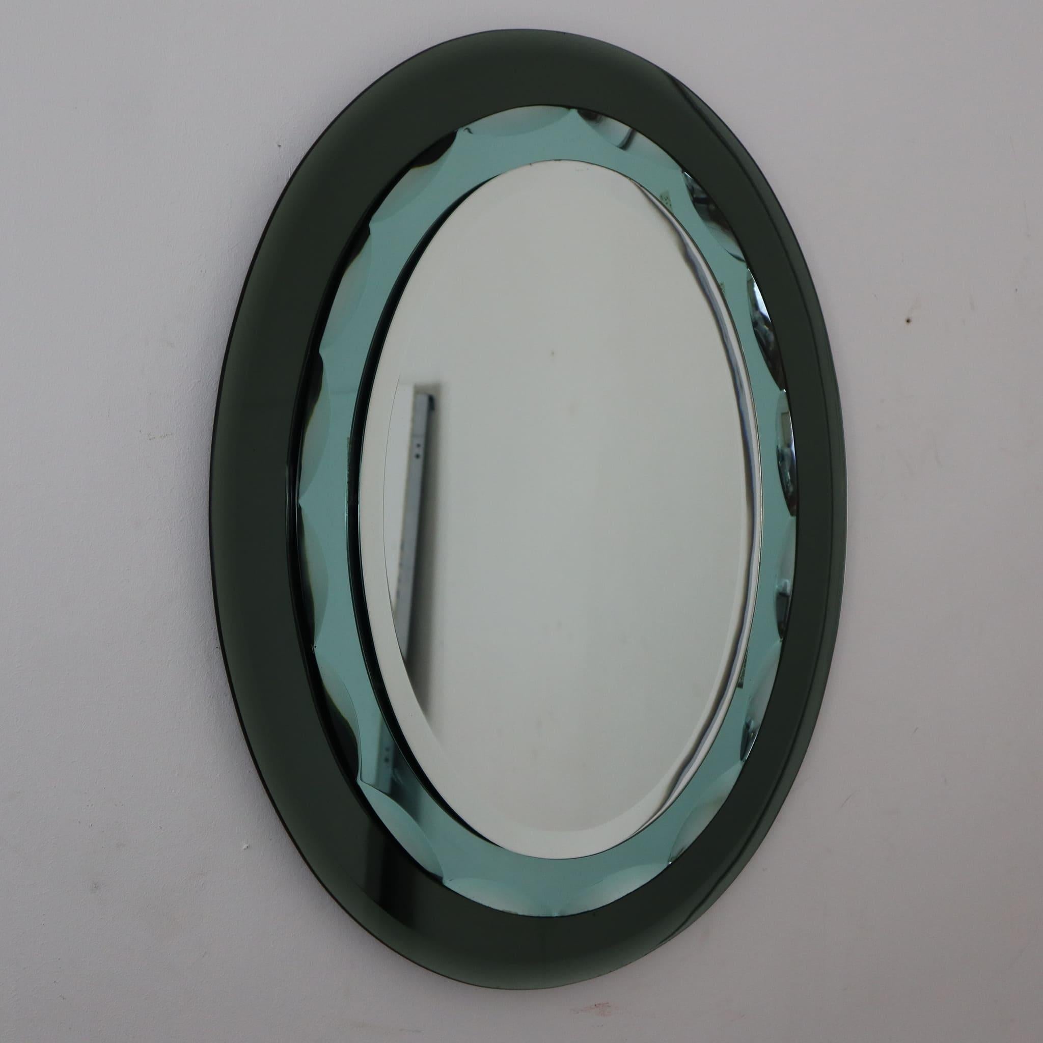 Mid-Century Modern Mid-century modern italian oval green mirror by Cristal Art, Italy, 1960s For Sale