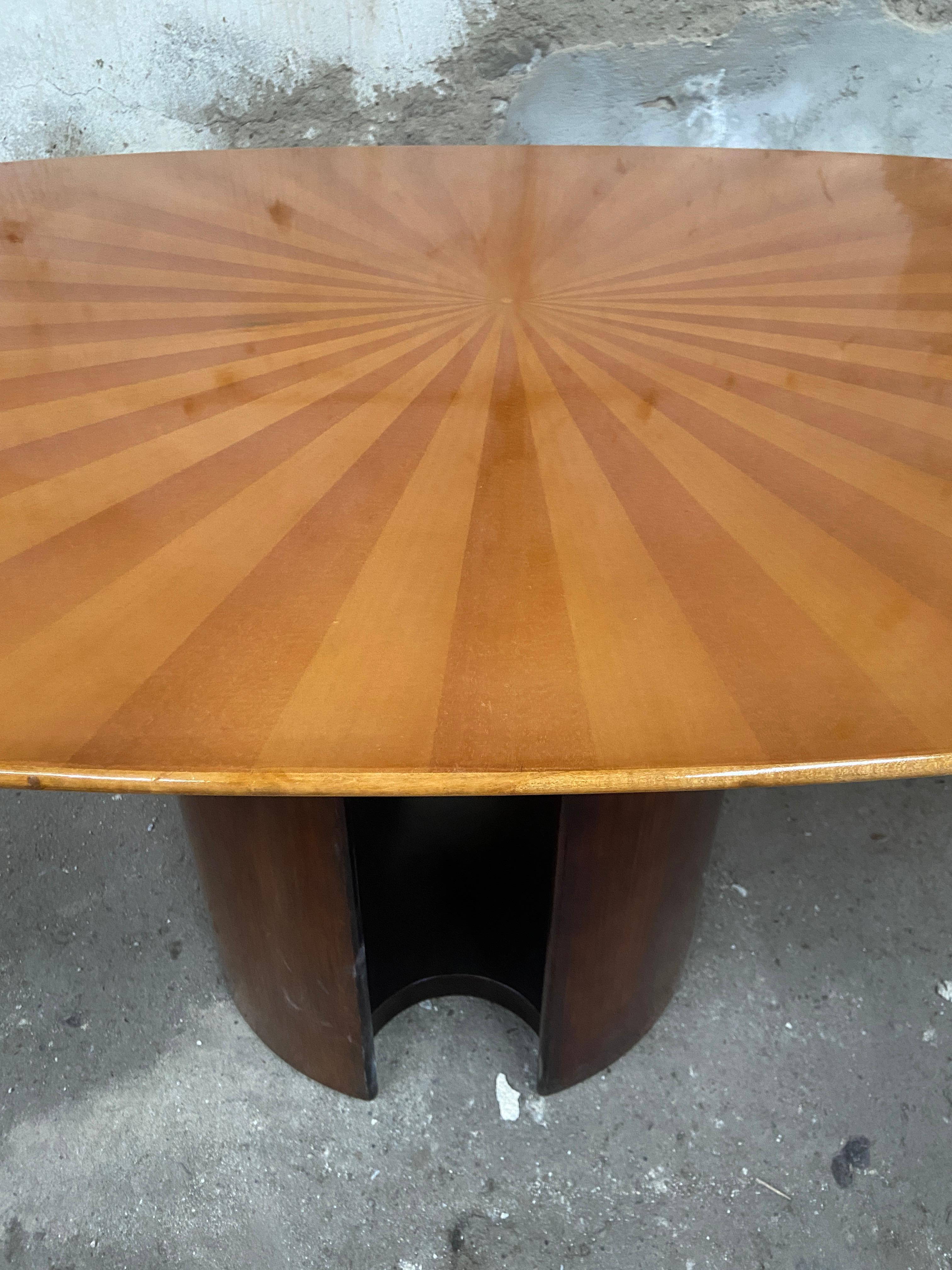 Mid-Century Modern Italian Oval Table in the Style of G. Offredi for Saporiti For Sale 5