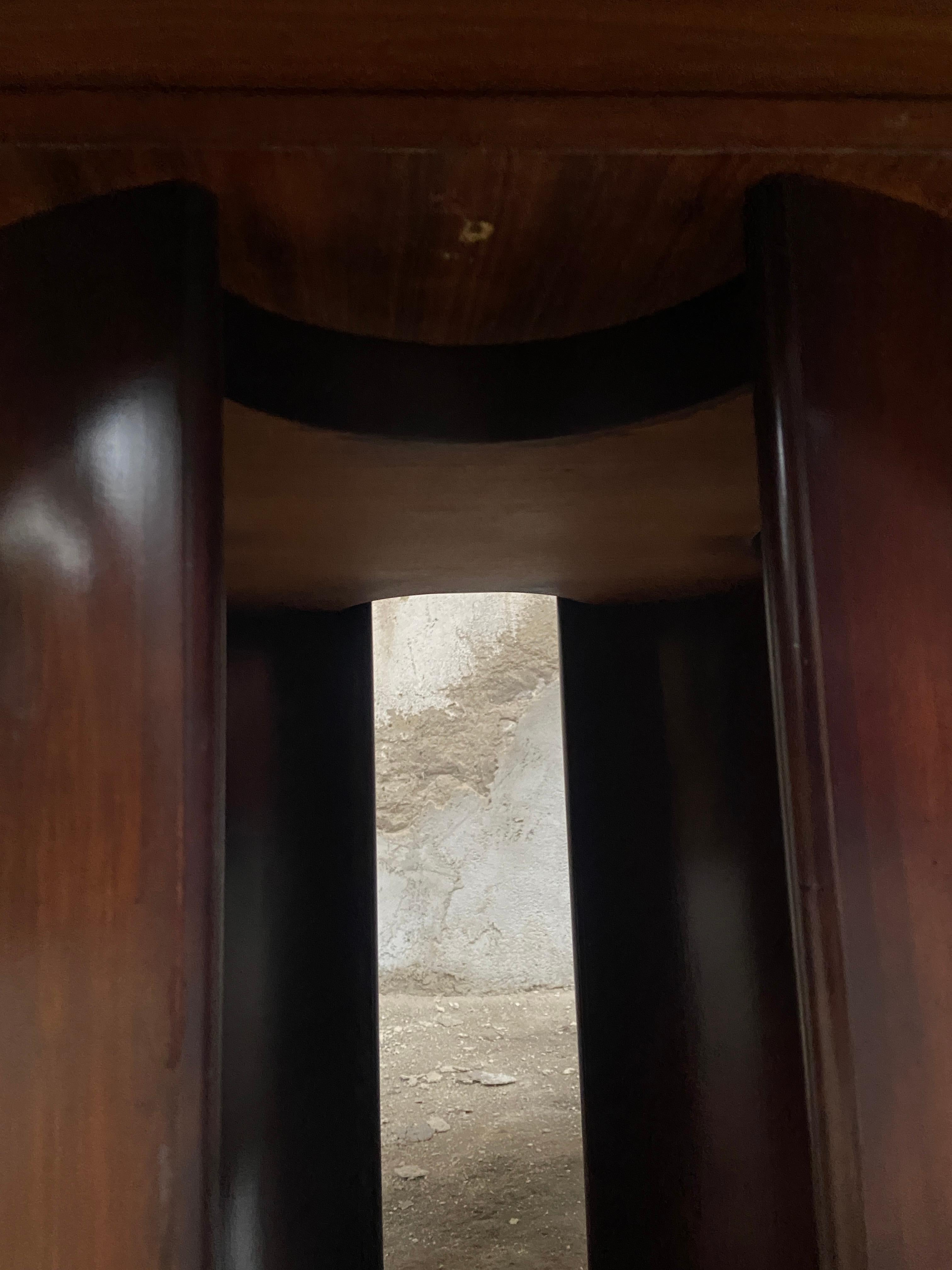 Ovaler italienischer Mid-Century-Modern-Ovaltisch im Stil von G. Offredi für Saporiti im Angebot 5