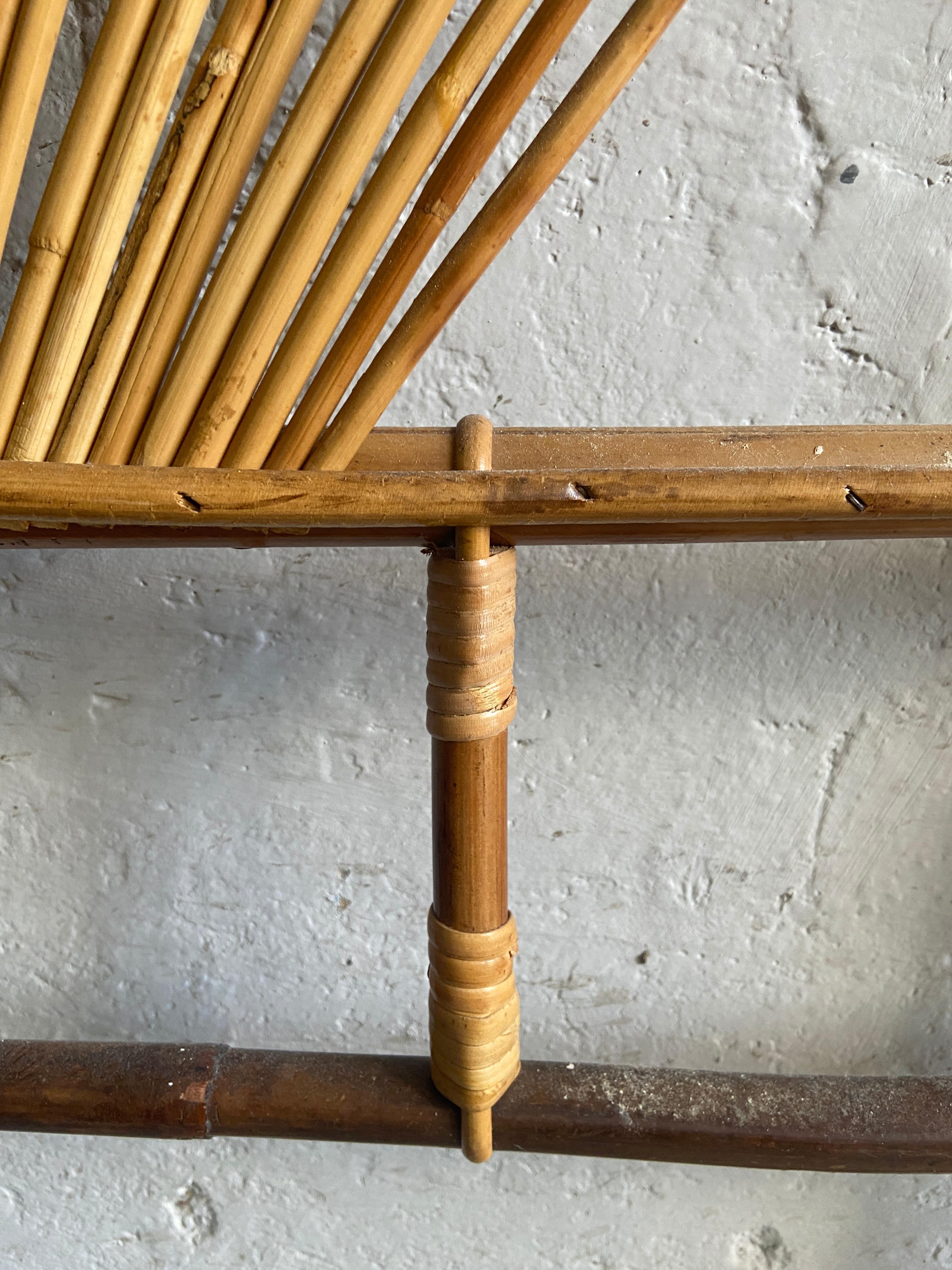 Mid-Century Modern Italian Pair of Bamboo and Rattan Peacock Headboards, 1960s 5
