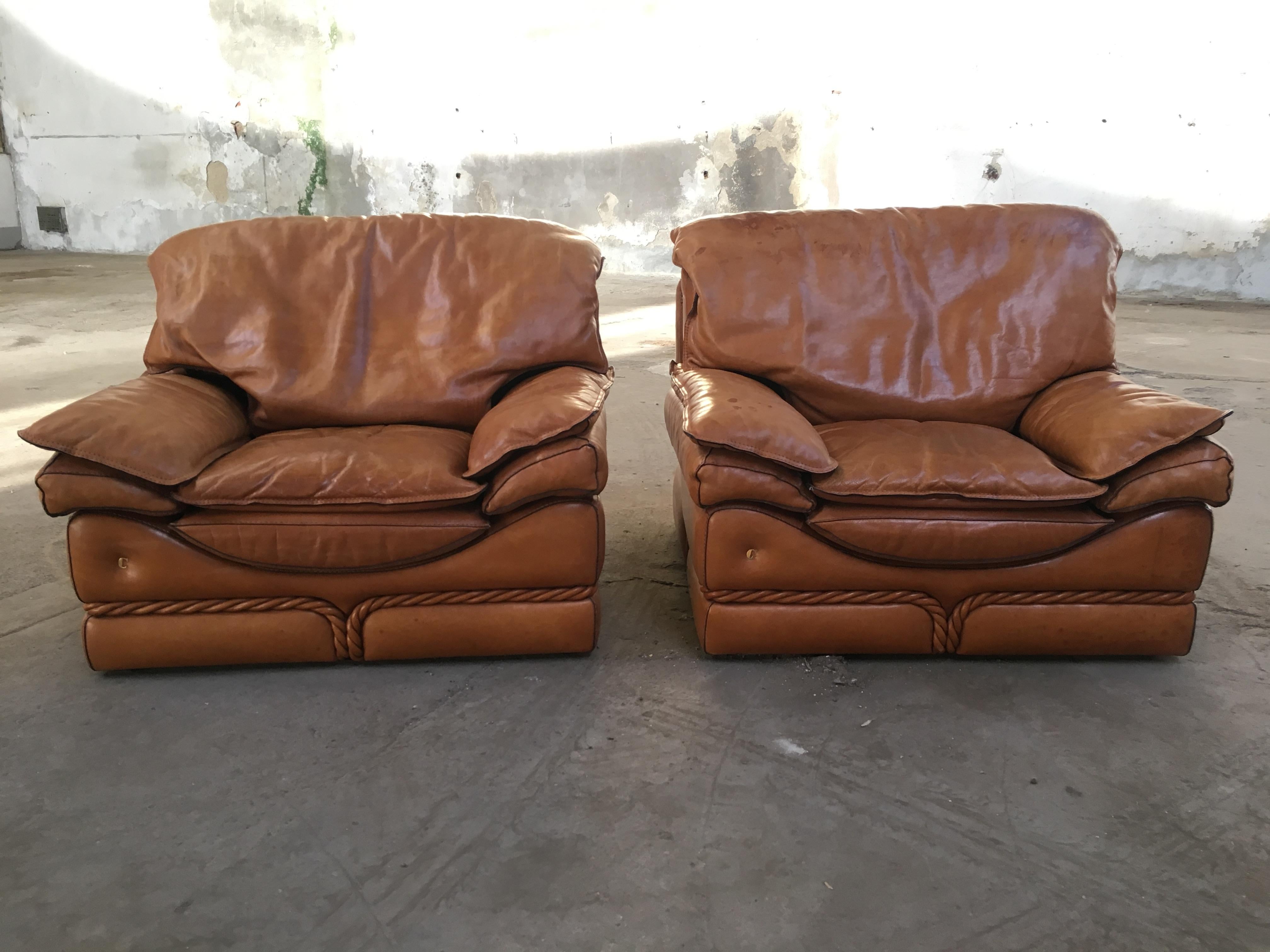 Mid-Century Modern Italian Pair of Genuine Leather Armchairs by Colombo, 1970s In Good Condition In Prato, IT