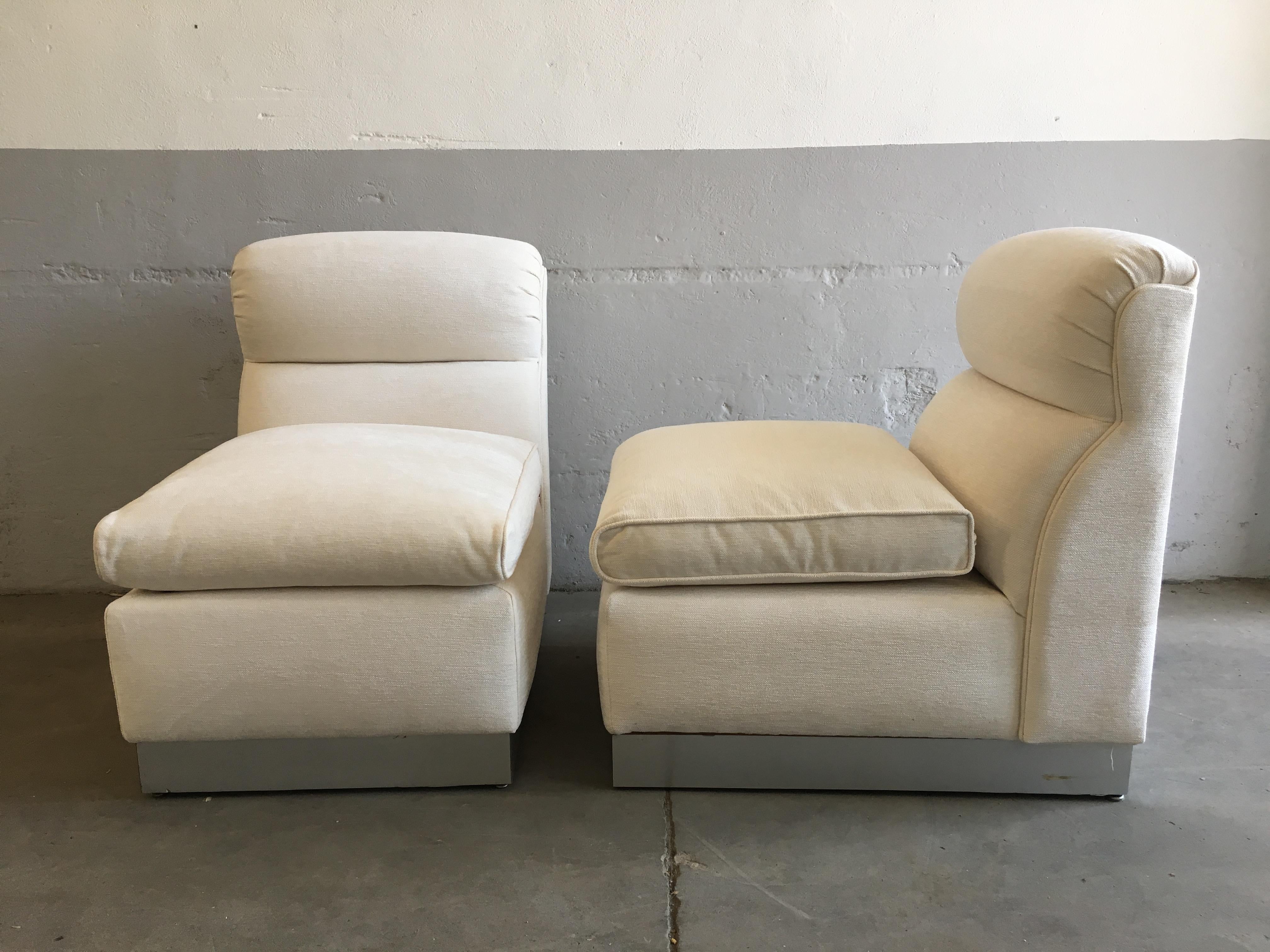 Mid-Century Modern Italian Pair of Modular Armchairs with Chrome Base, 1970s In Good Condition In Prato, IT