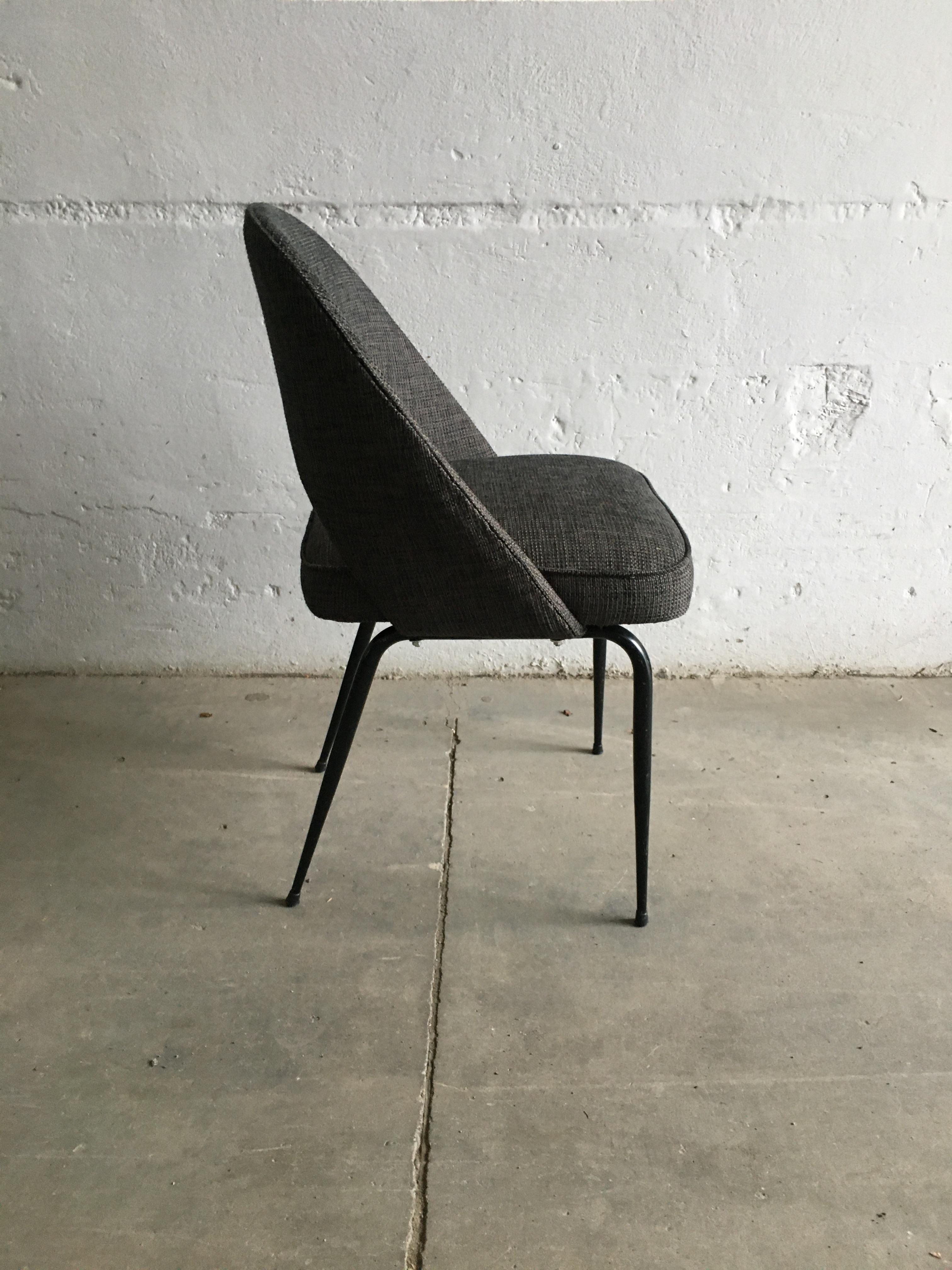 Milieu du XXe siècle Paire de chaises rembourrées italiennes mi-siècle moderne, années 1960 en vente