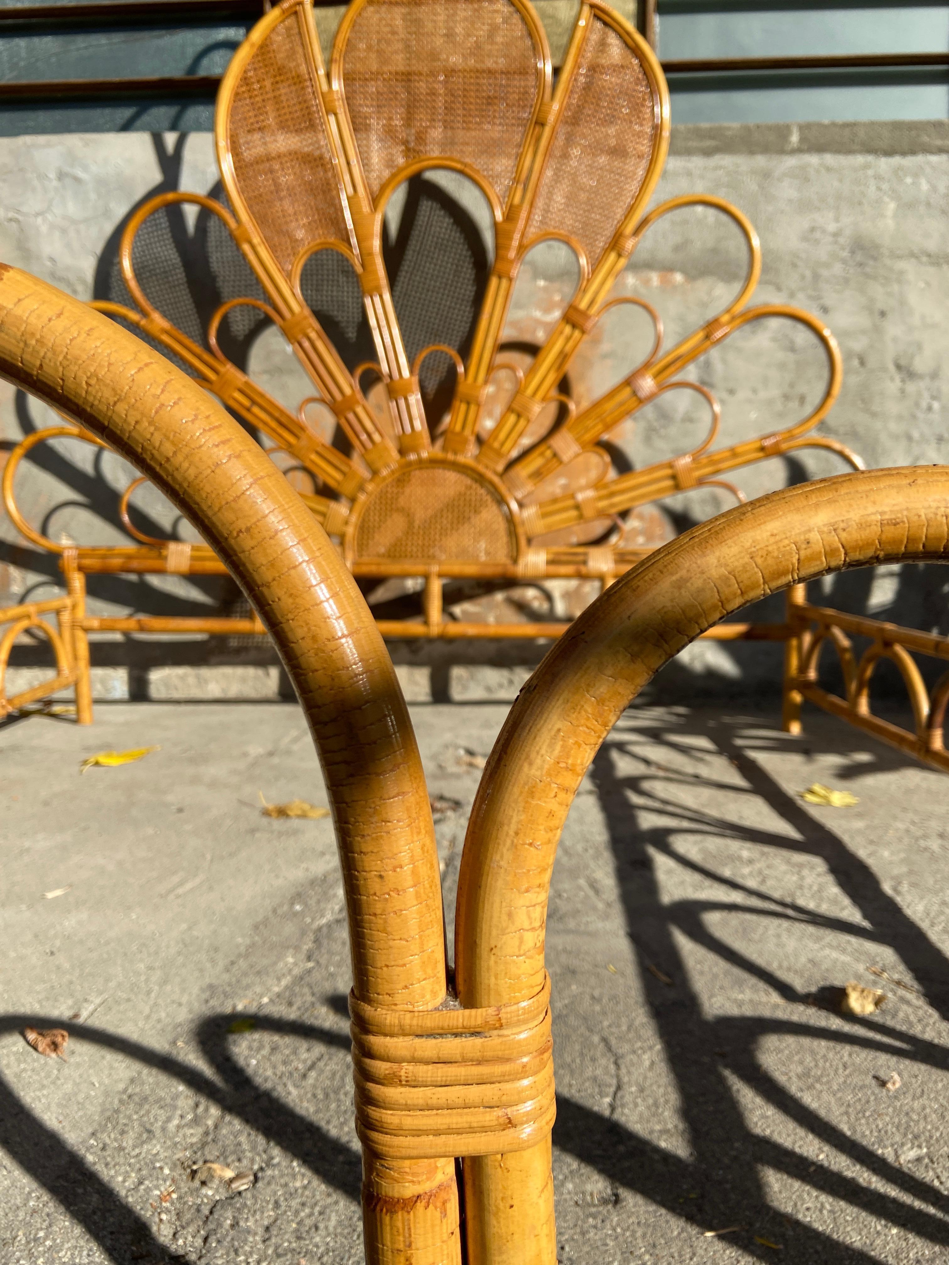Mid-Century Modern Italian Peacock Queen Size Wicker and Bamboo Bed, 1970s 1