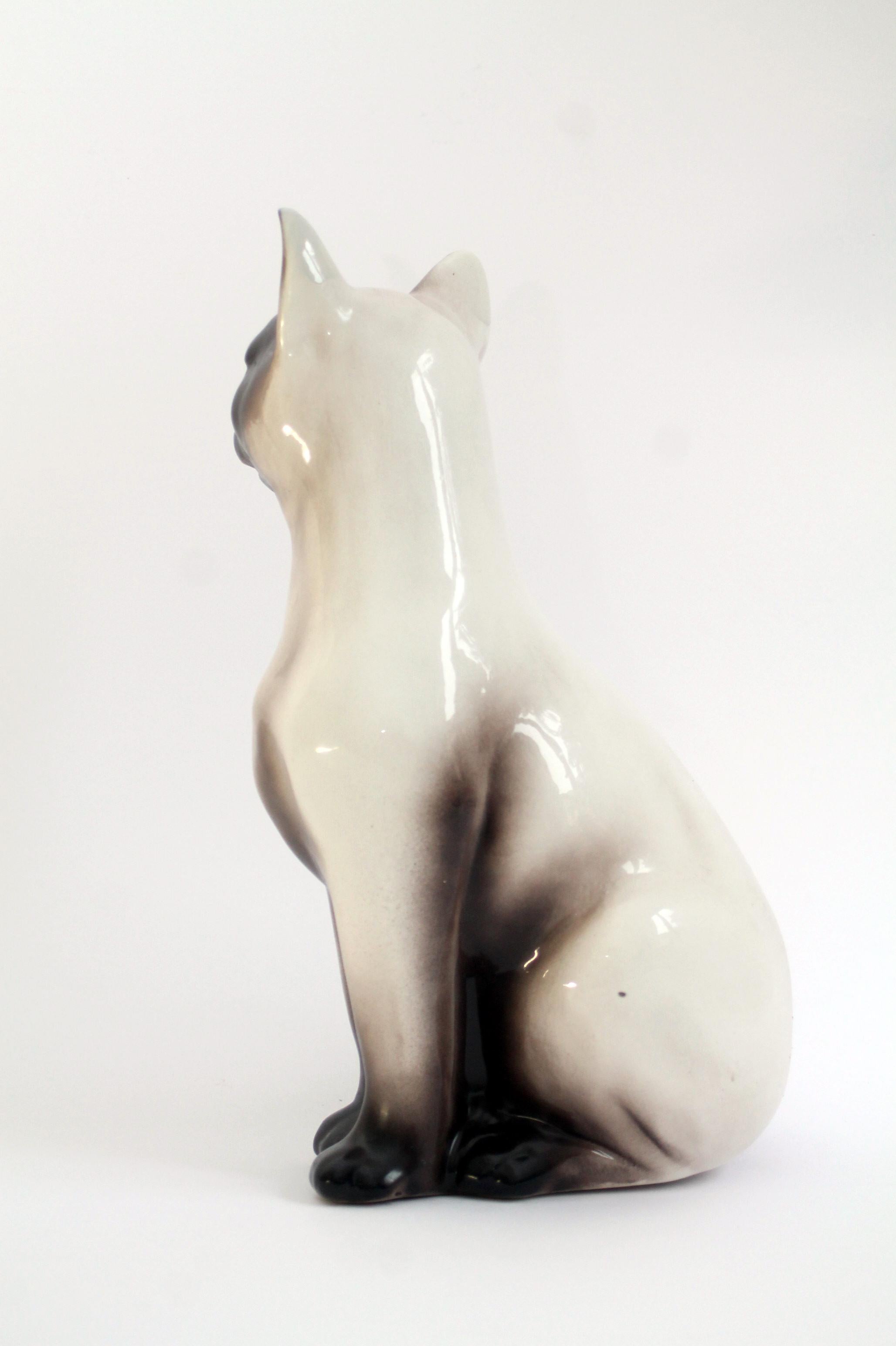 Mid-Century Modern Italienisches Porzellan Siamese Katze (31x18x14cm) Cool Retro-Dekor! (Keramik) im Angebot