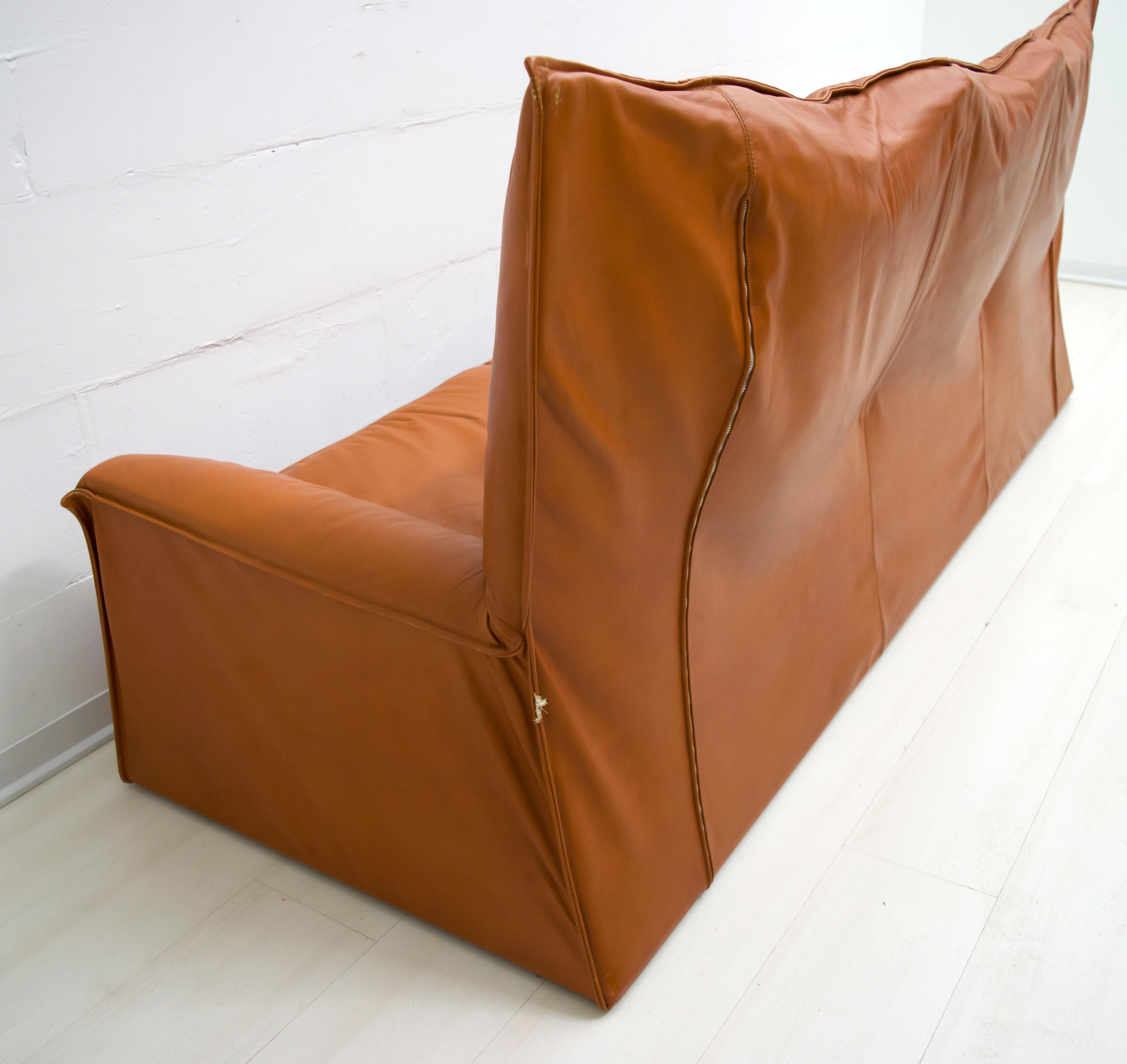 Mid-Century Modern Italian Real Leather Sofa by Cinova, 1964s 3