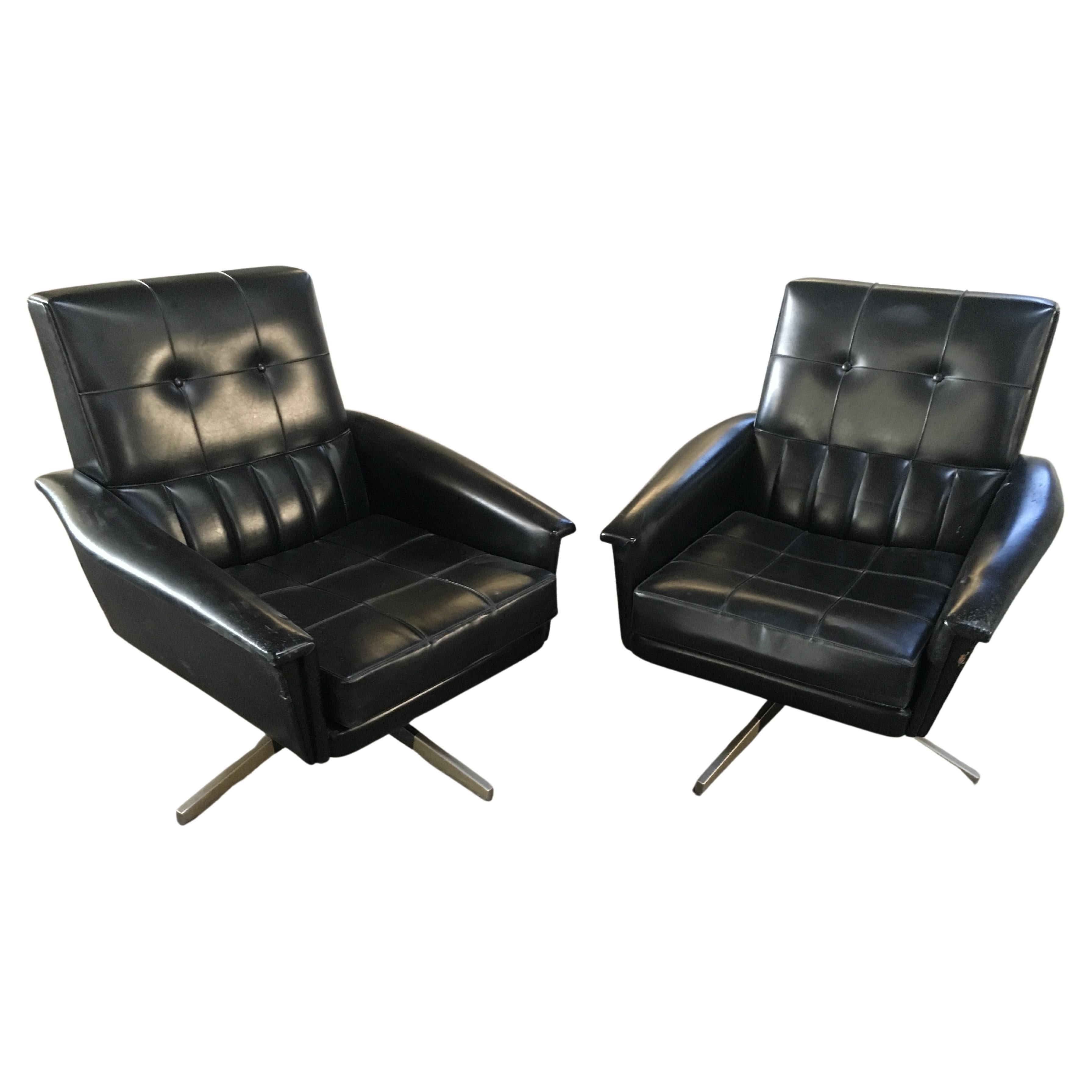 Mid-Century Modern Italian Revolving Office Black Faux Leather Armchairs, 1960s For Sale