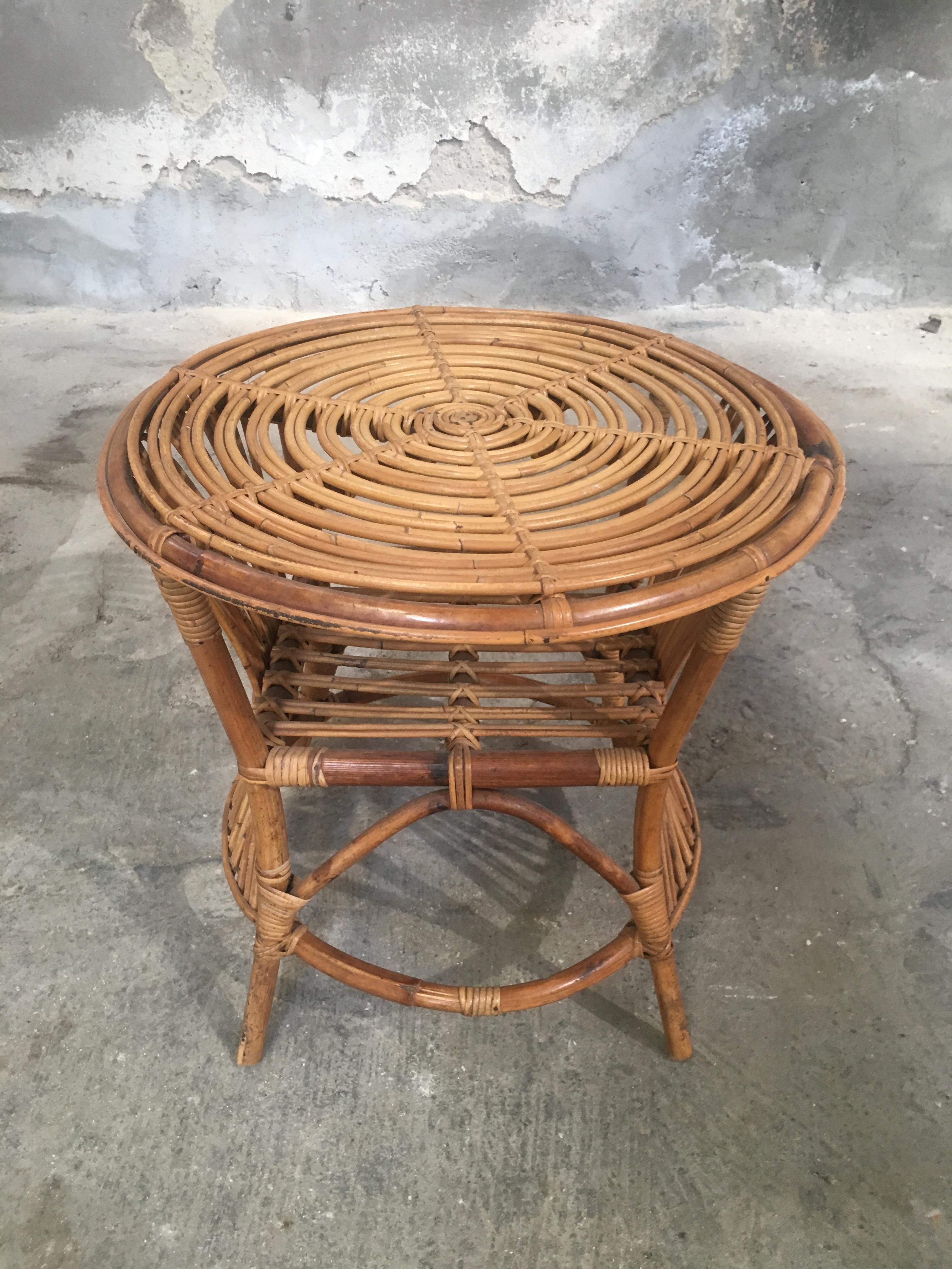 Mid-Century Modern Italian Round Bamboo and Wicker Side Table, 1970s 1
