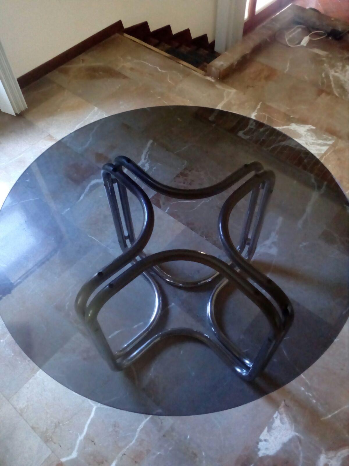 Mid-Century Modern Italian Round Chrome Dining Table by Giotto Stoppino, 1970s In Good Condition In Prato, IT