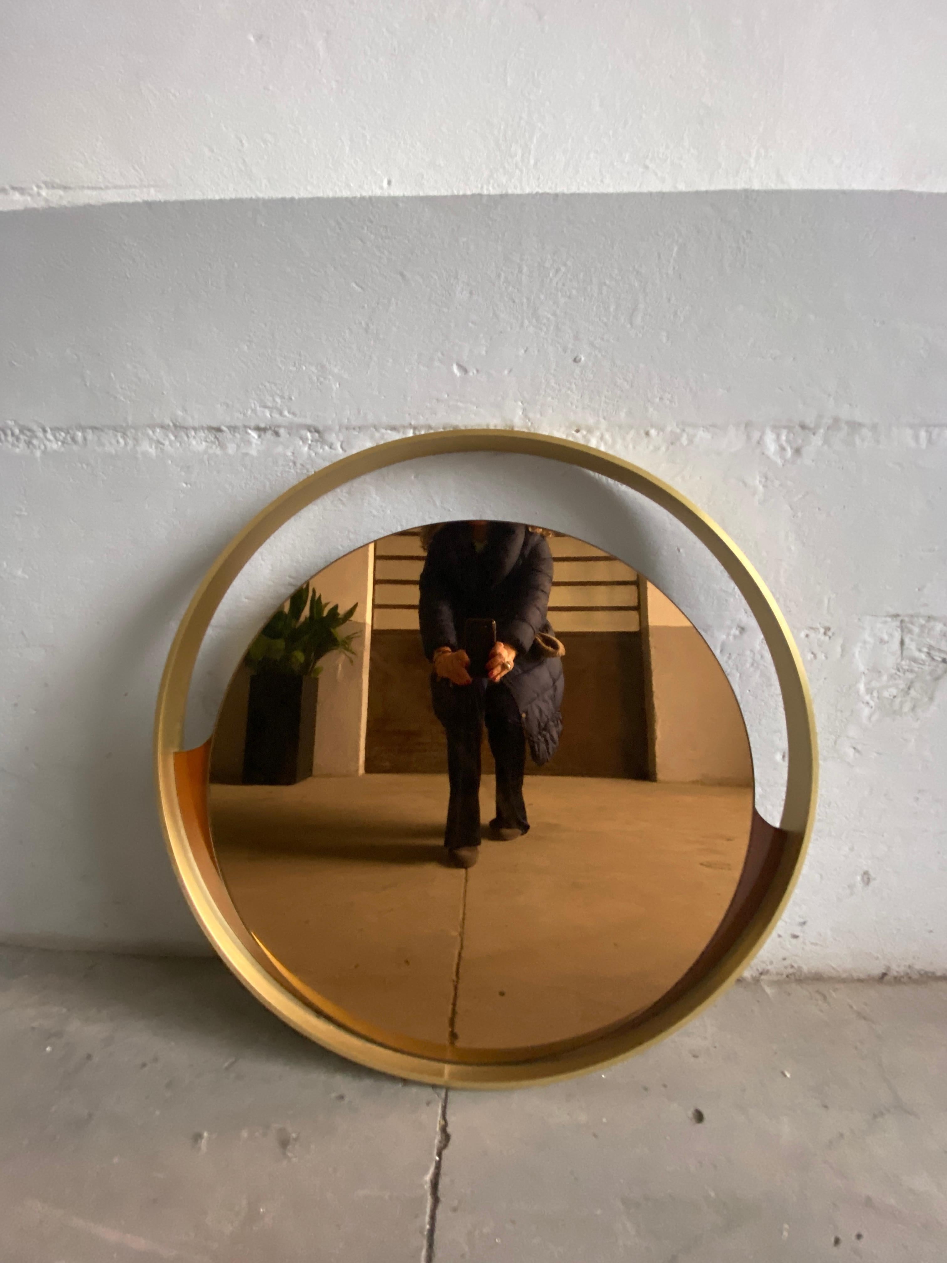 Late 20th Century Mid-Century Modern Italian Round Gold Colored Mirror with Gilt Metal Frame