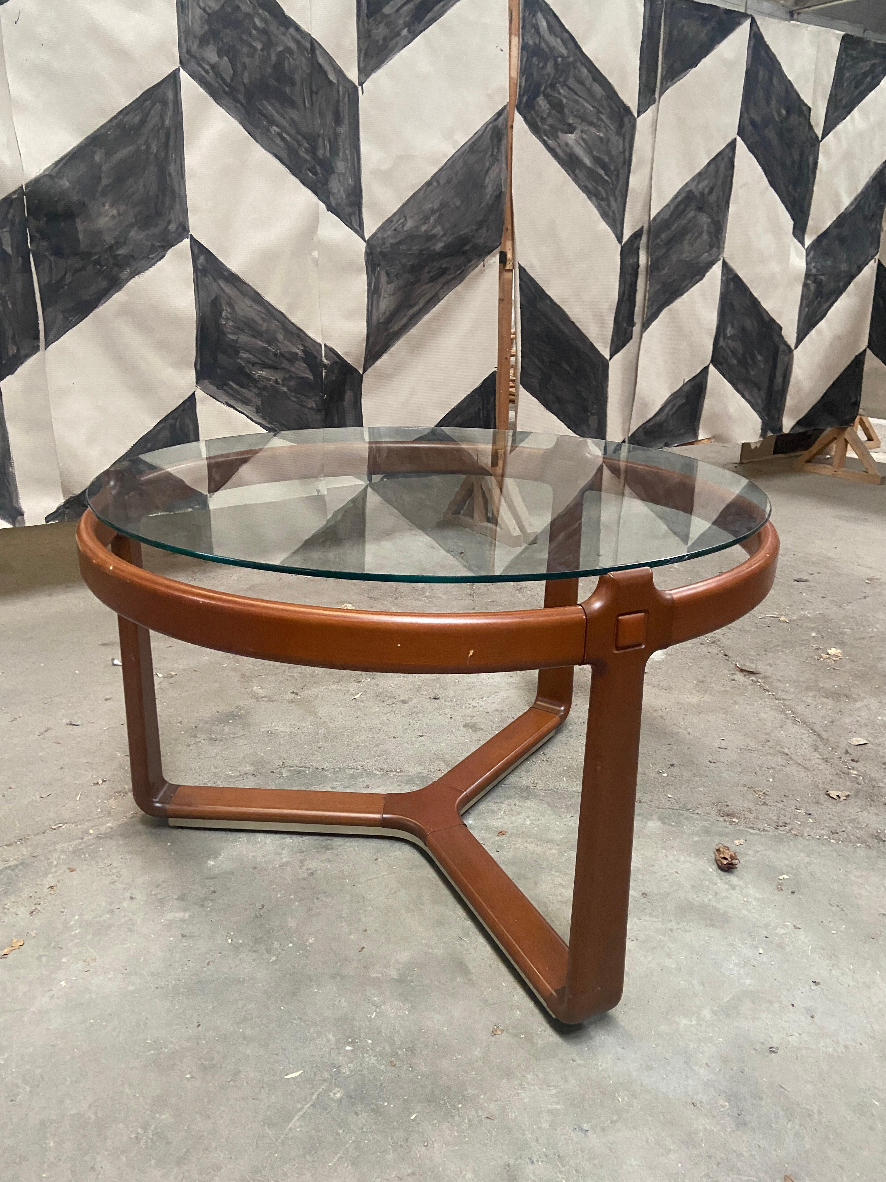 Mid-Century Modern Italian Round Table with Smoked Glass Top and 3 Wooden Chairs For Sale 3