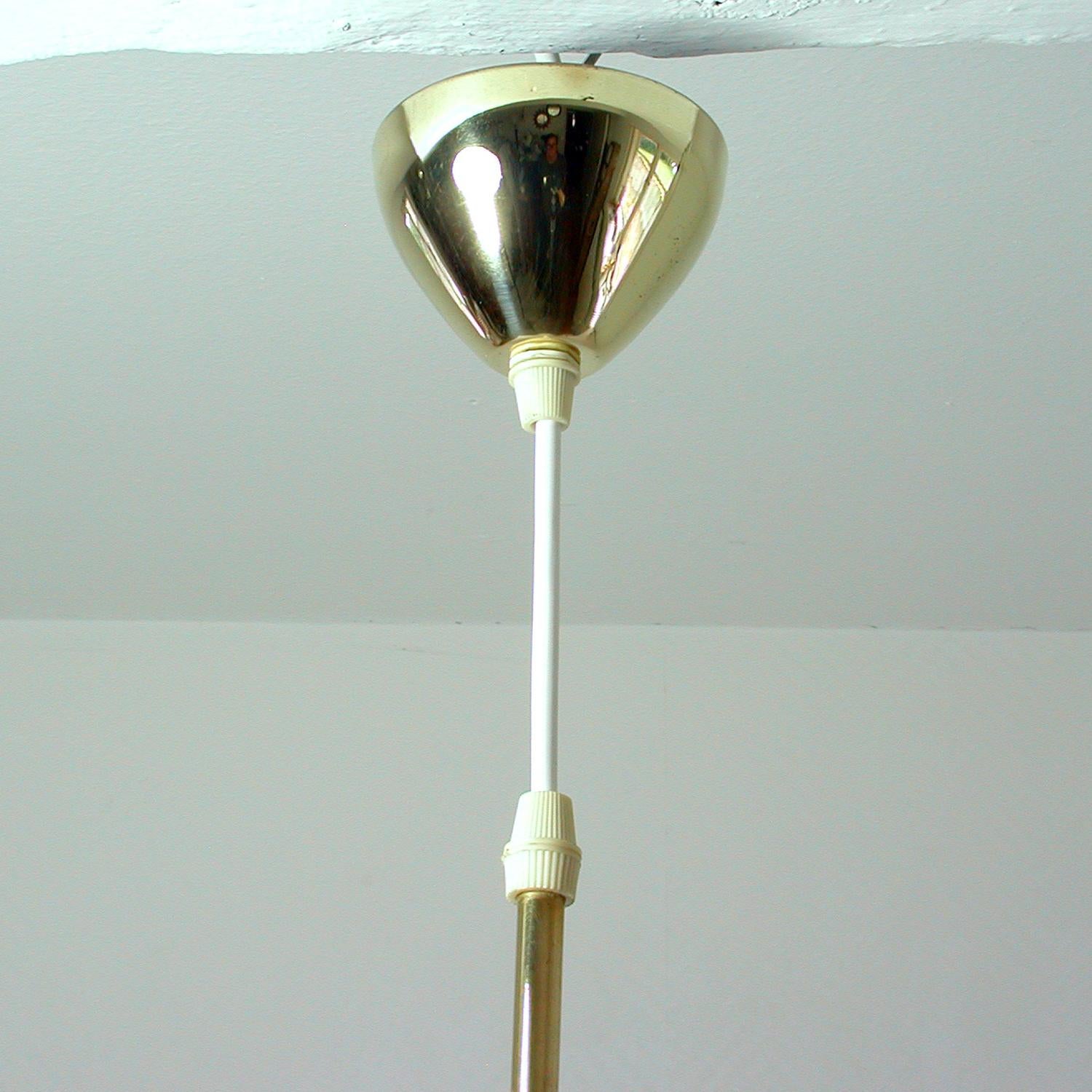 Mid-Century Modern Italian Satinated Glass and Brass Pendant Chandelier, 1950s 8