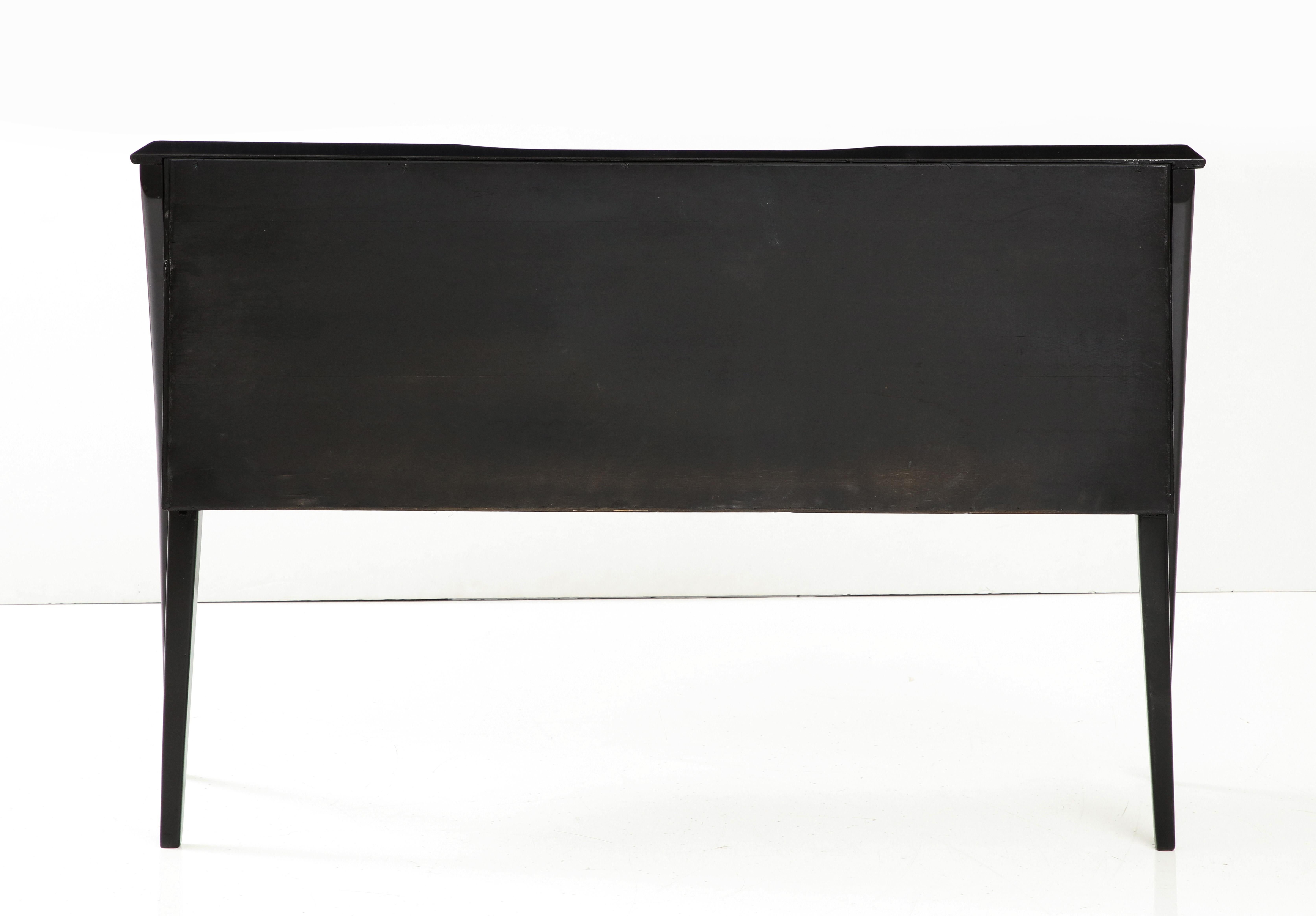 Mid-Century Modern Italian Sculptural Two-Tier Console In Black Lacquer For Sale 10