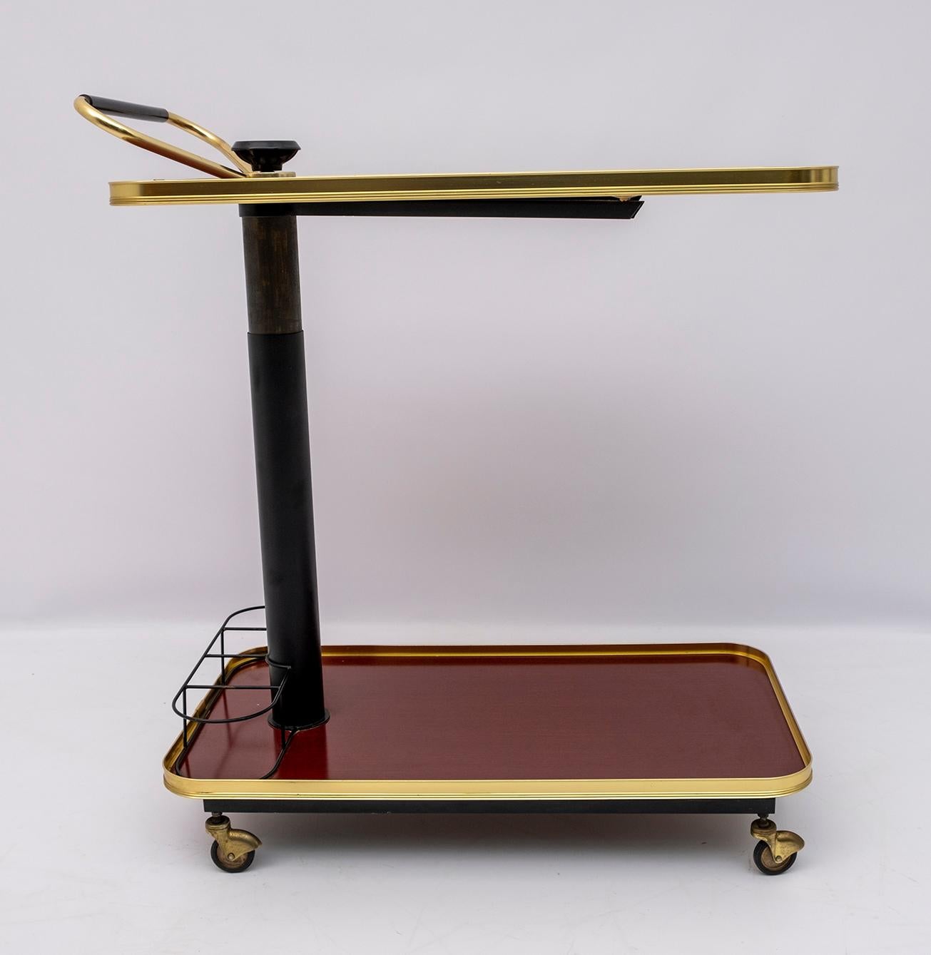 Metal Mid-Century Modern Italian Serving Bar Cart, 1970s