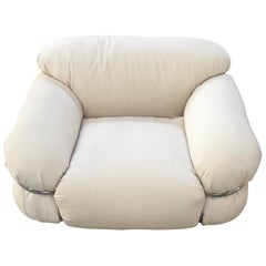 Mid-Century Modern Italian "Sesann" Armchair by Frattini for Cassina, 1970s