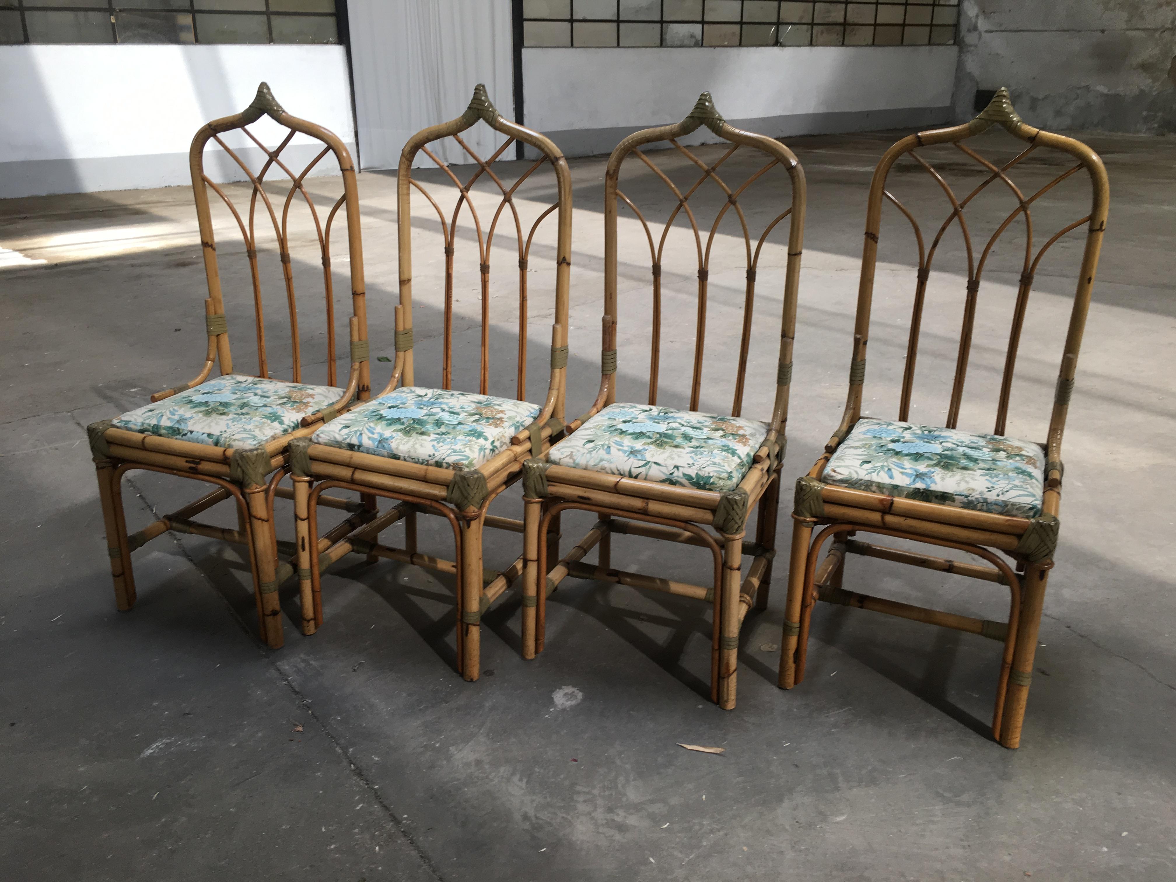 Late 20th Century Mid-Century Modern Italian Set of 4 Bamboo and Leather Dining Chairs, 1970s For Sale
