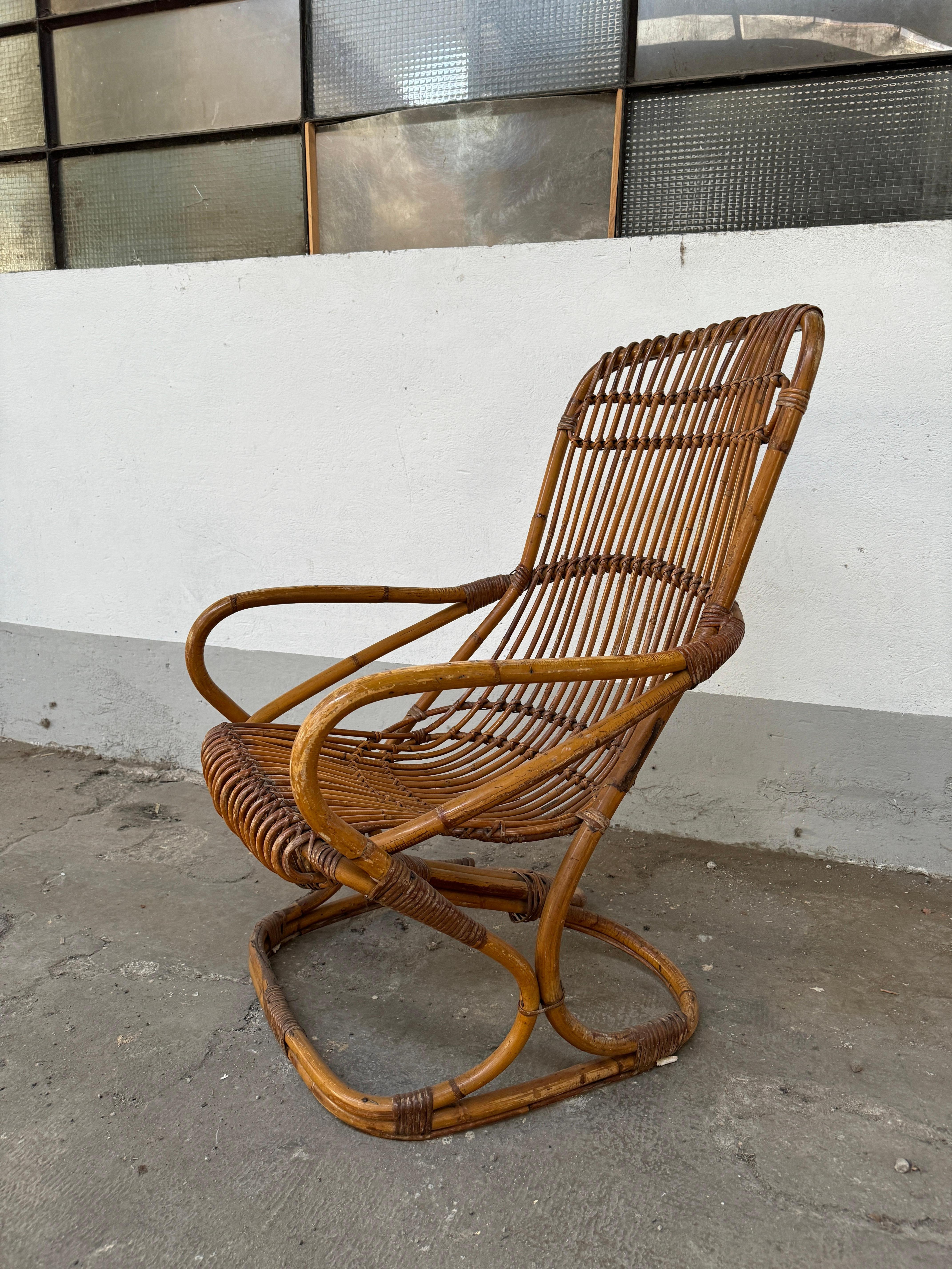 Italiano Set di 4 poltrone in bambù e rattan di Tito Agnoli, in stile Mid-Century Modern in vendita
