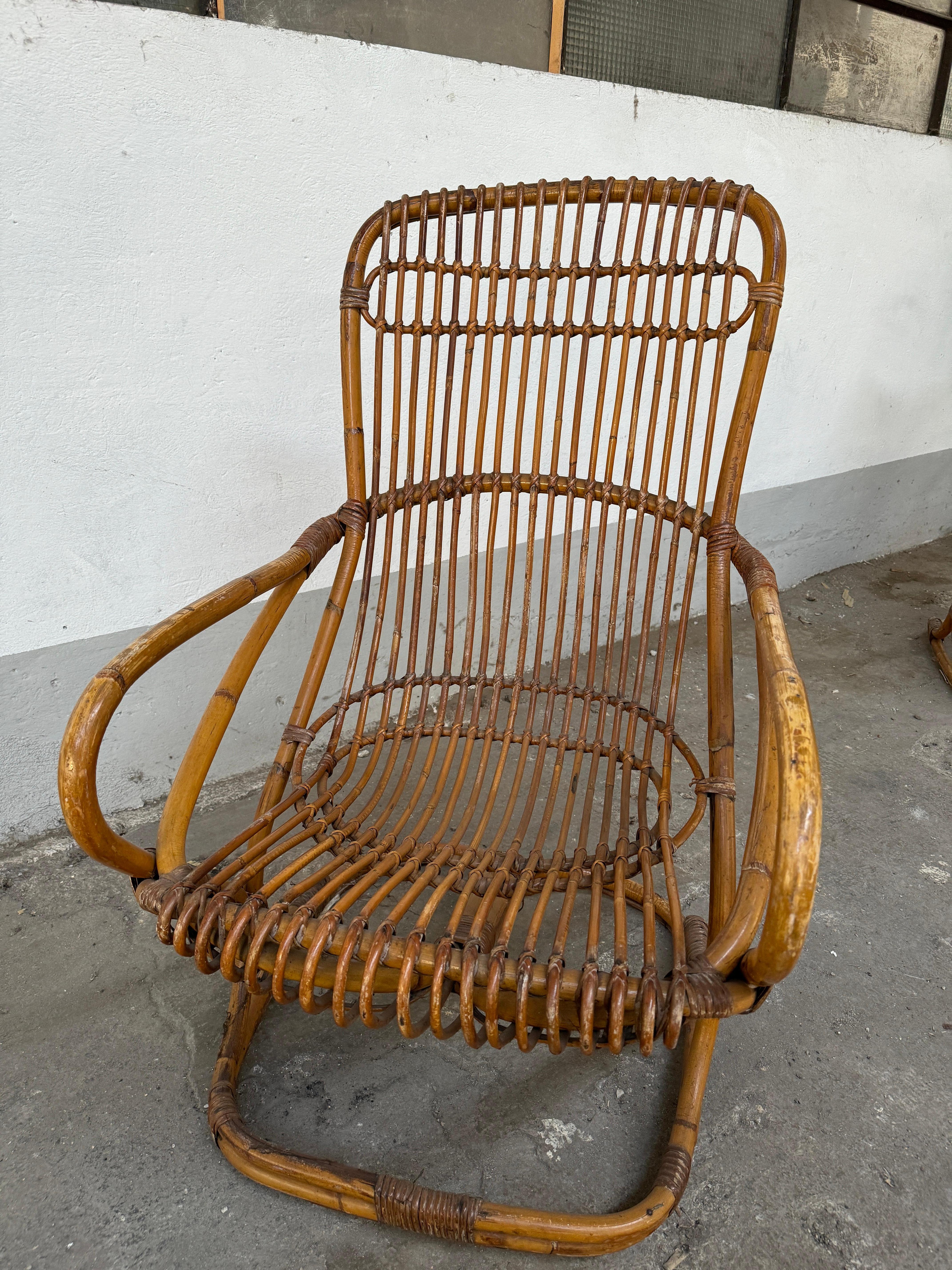 Set di 4 poltrone in bambù e rattan di Tito Agnoli, in stile Mid-Century Modern In condizioni buone in vendita a Prato, IT