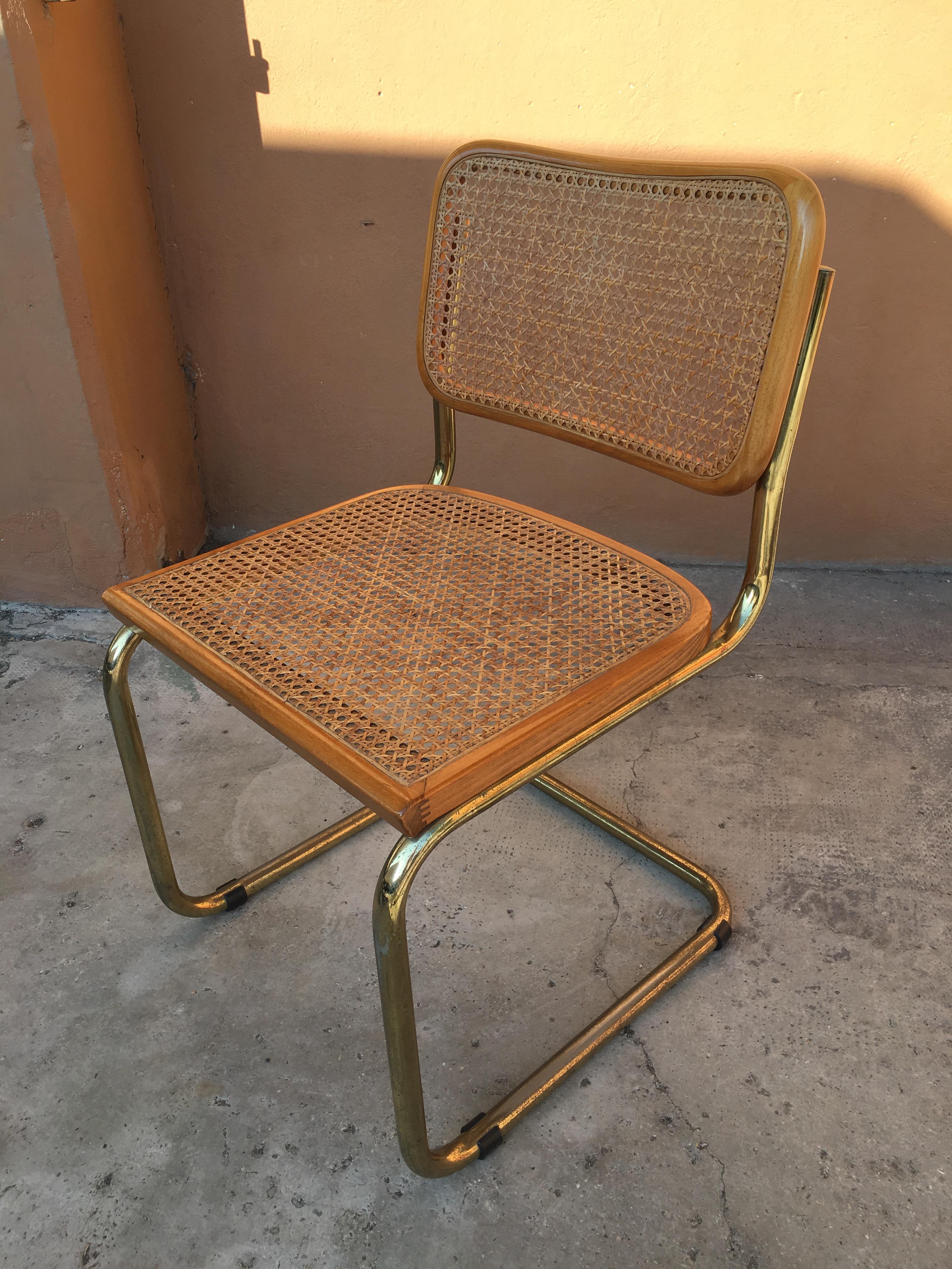 Late 20th Century Mid-Century Modern Italian Set of 4 Cesca Chairs by Marcel Breuer, 1970s