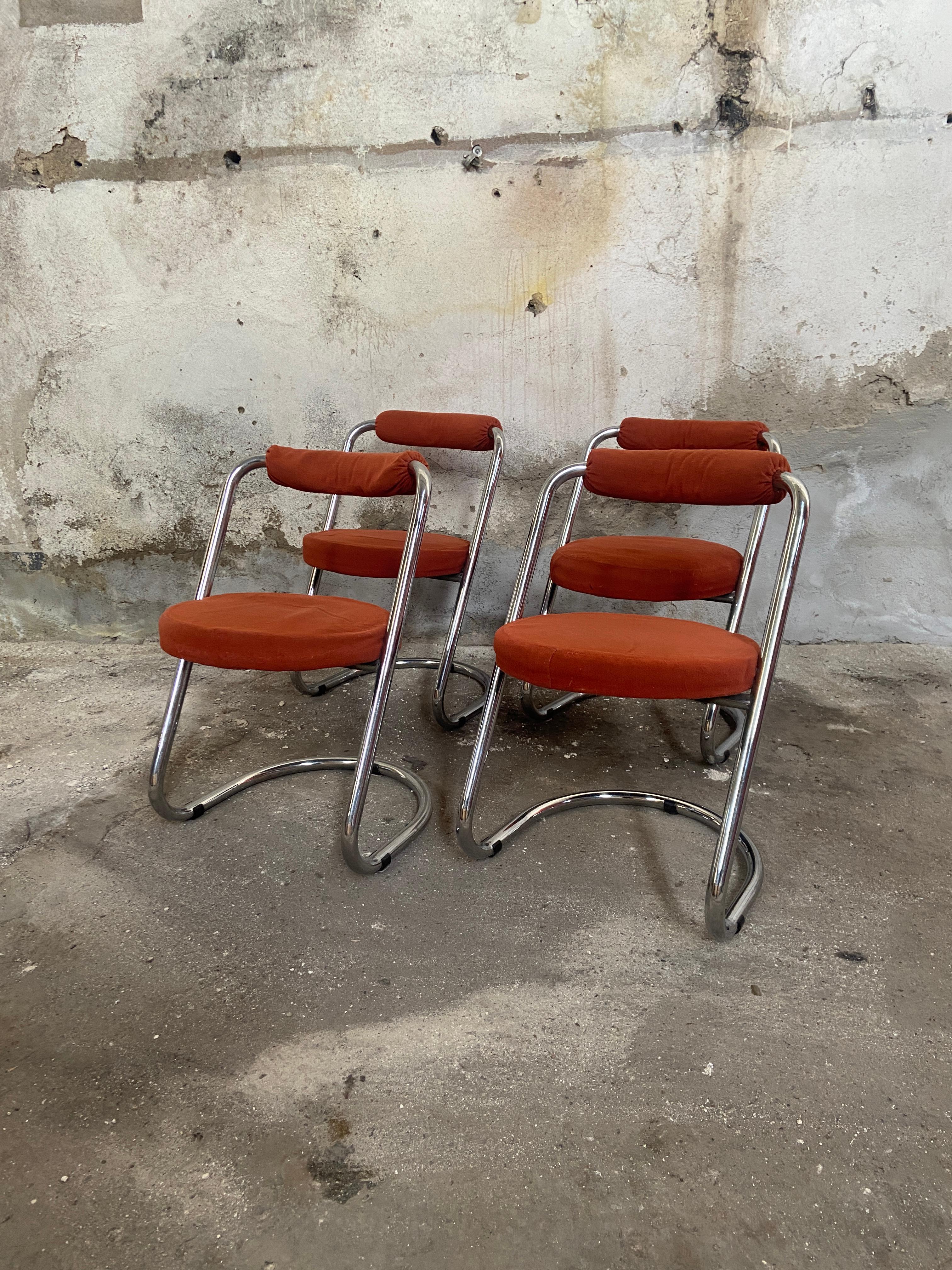 Mid-Century Modern Italian Set of 4 Giotto Stoppino Chrome Chairs from 1970s In Good Condition For Sale In Prato, IT