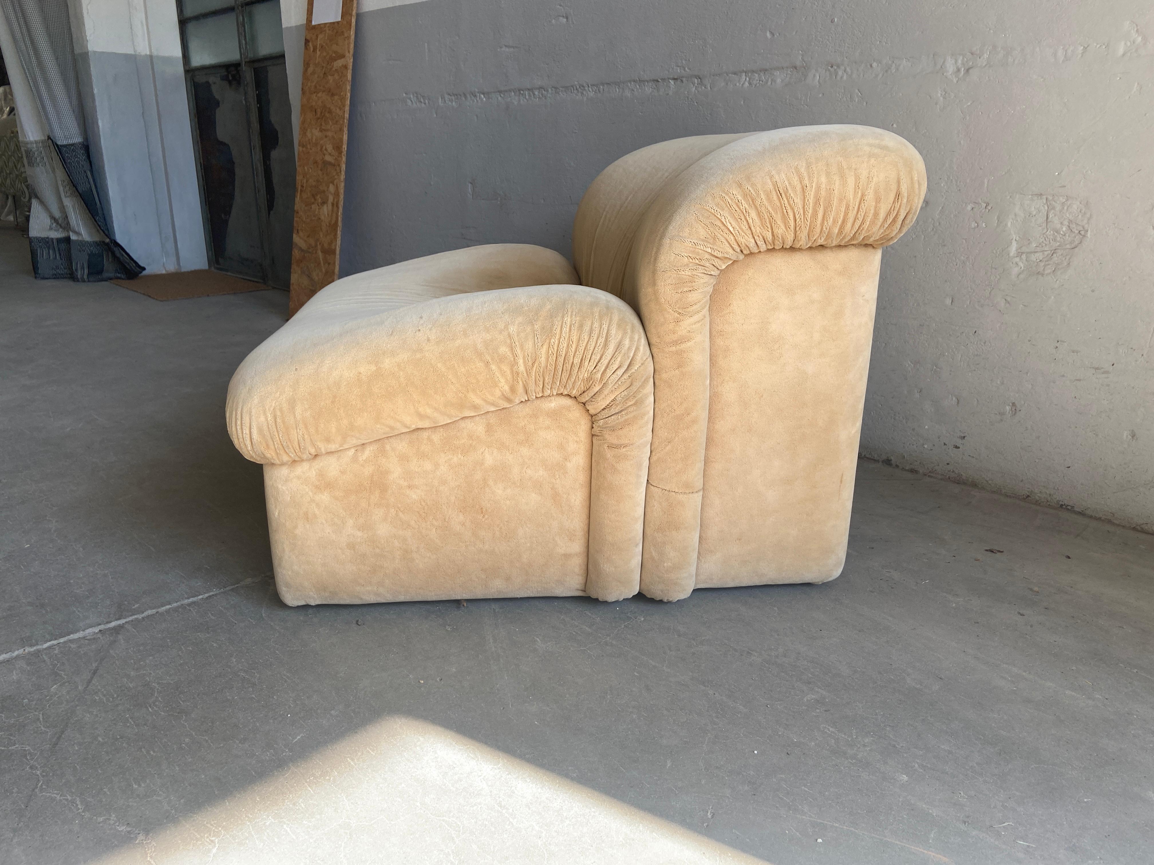 Mid-Century Modern Italian Set of 4 Upholstered Armchairs 