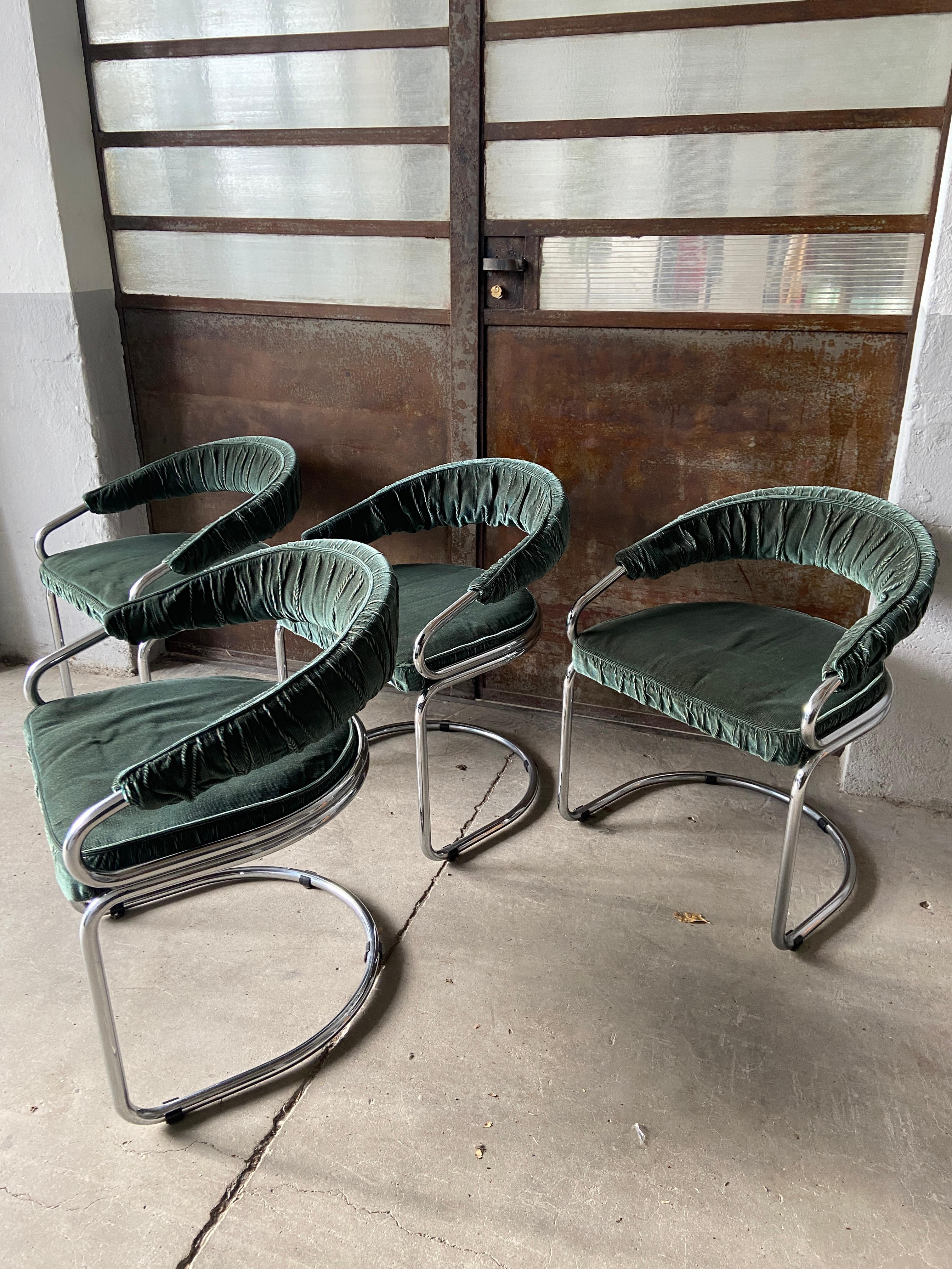Mid-Century Modern Italian Set of Four Giotto Stoppino Dining Chairs, 1970s 1