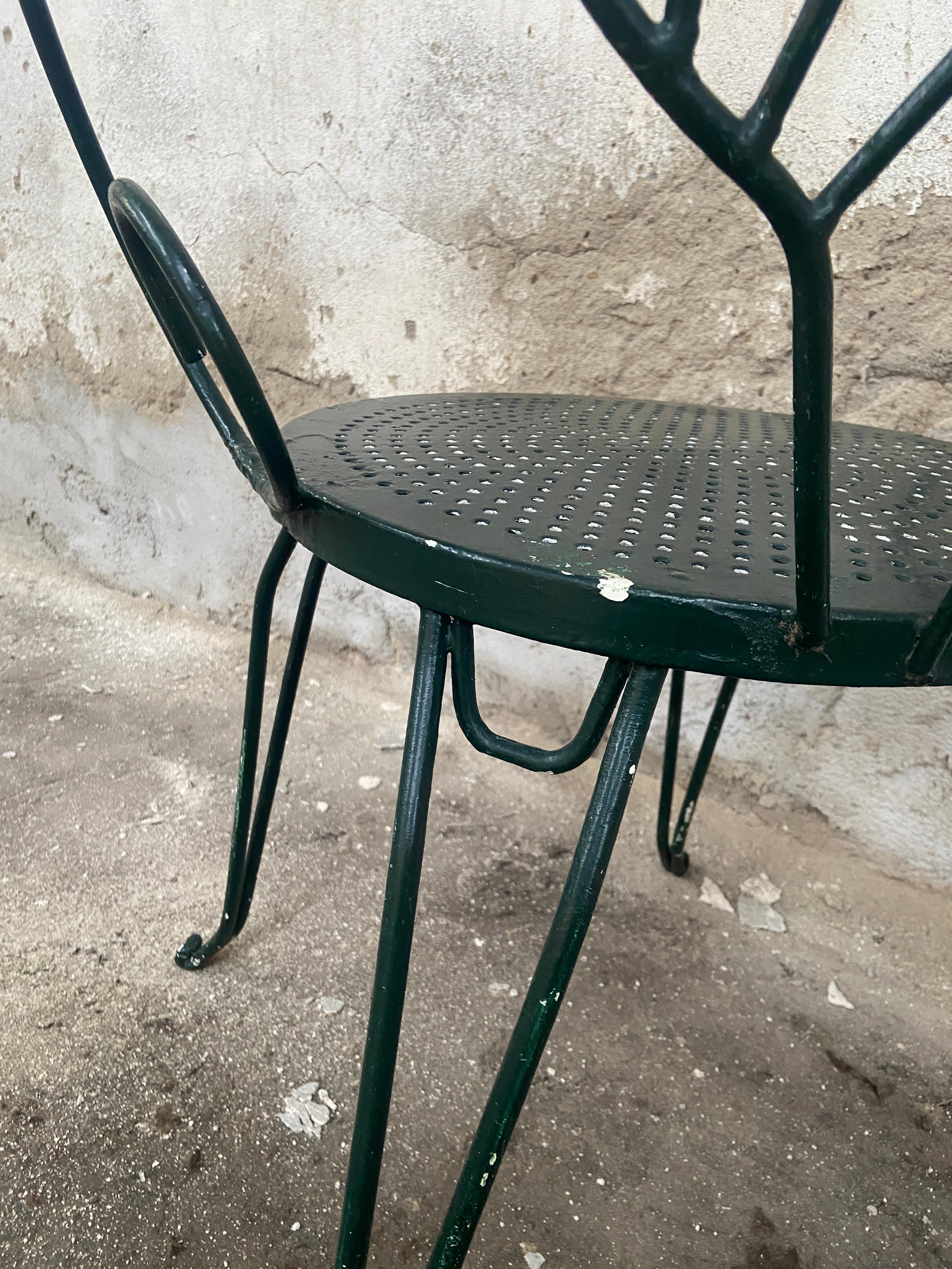 Mid-Century Modern Italian Set of Green Painted Iron Garden Chairs from 1960s For Sale 11