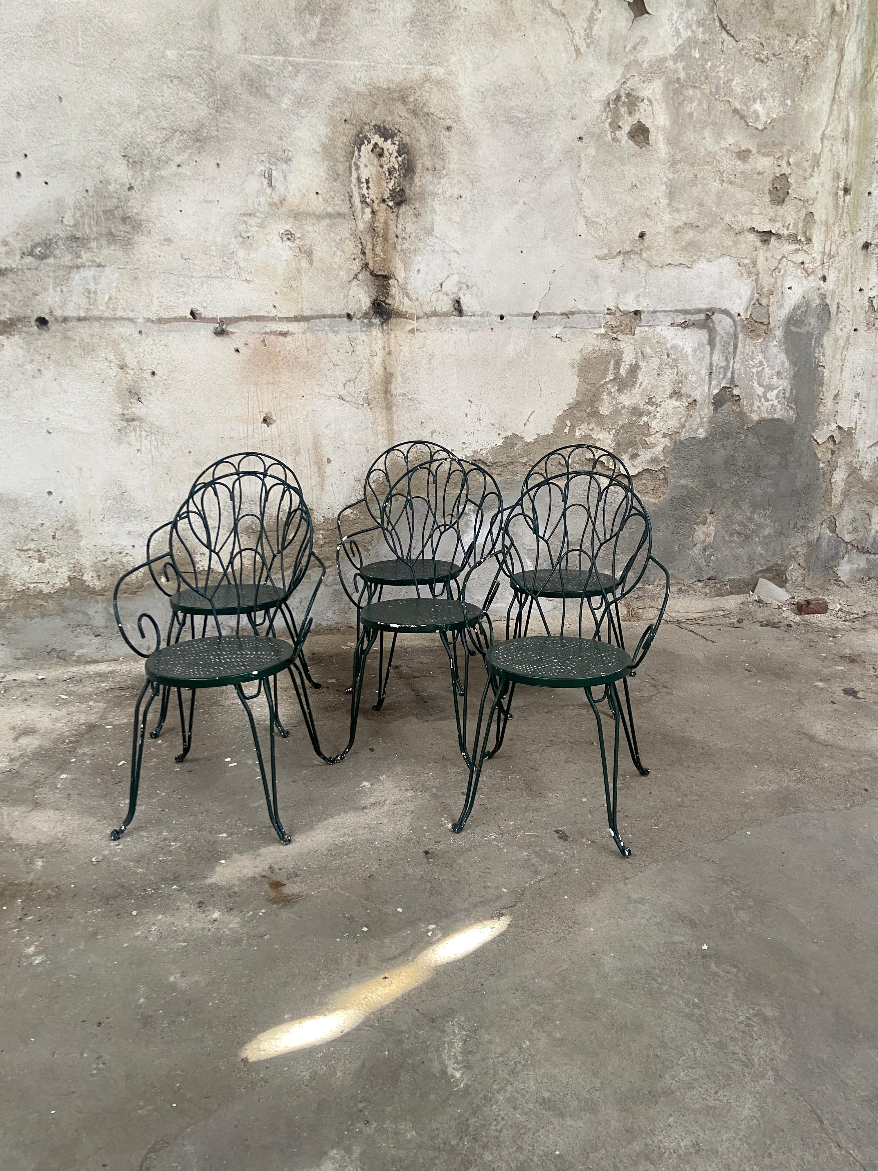 Mid-Century Modern Italian Set of Green Painted Iron Garden Chairs from 1960s For Sale 2