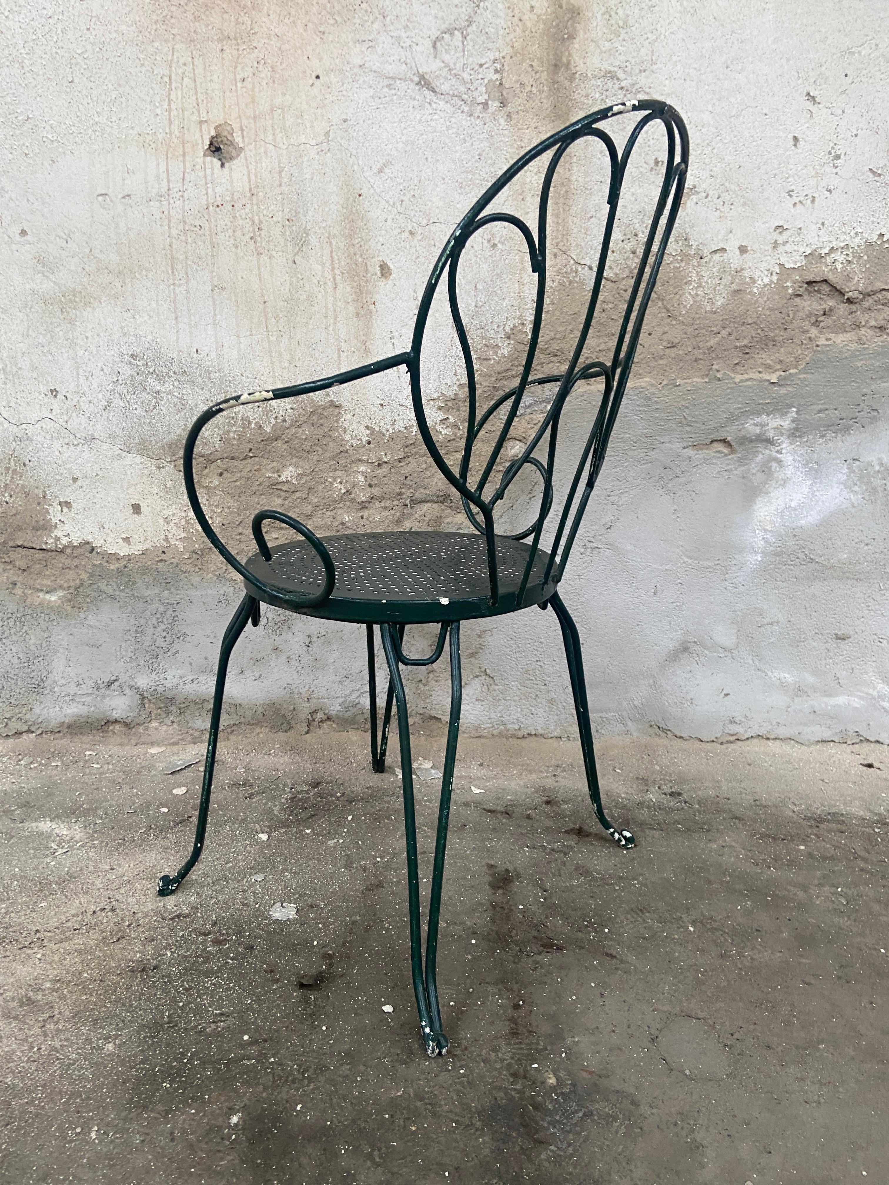 Mid-Century Modern Italian Set of Green Painted Iron Garden Chairs from 1960s For Sale 4