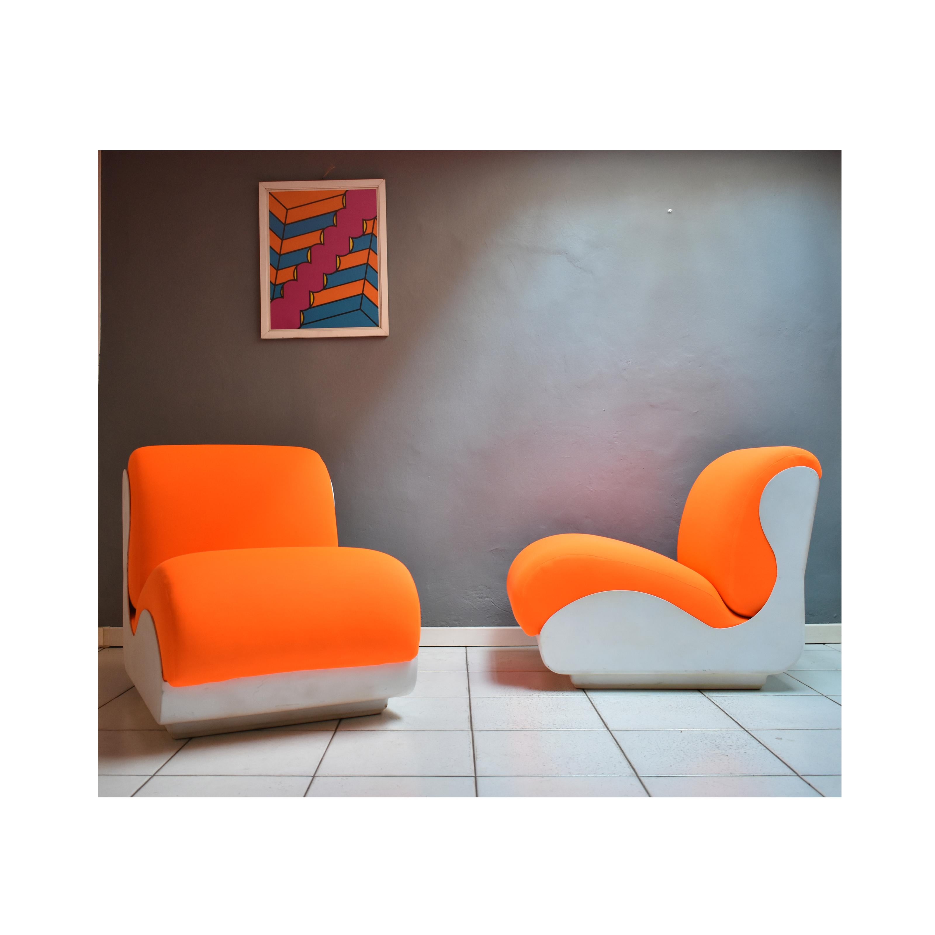 Set of two seventies armchairs, Italian manufacture.
The armchairs have a white  fiberglass with a bright orange fabric seat.
They have a particular, almost futuristic structure.
The seat is completely removed from the structure, as shown in the
