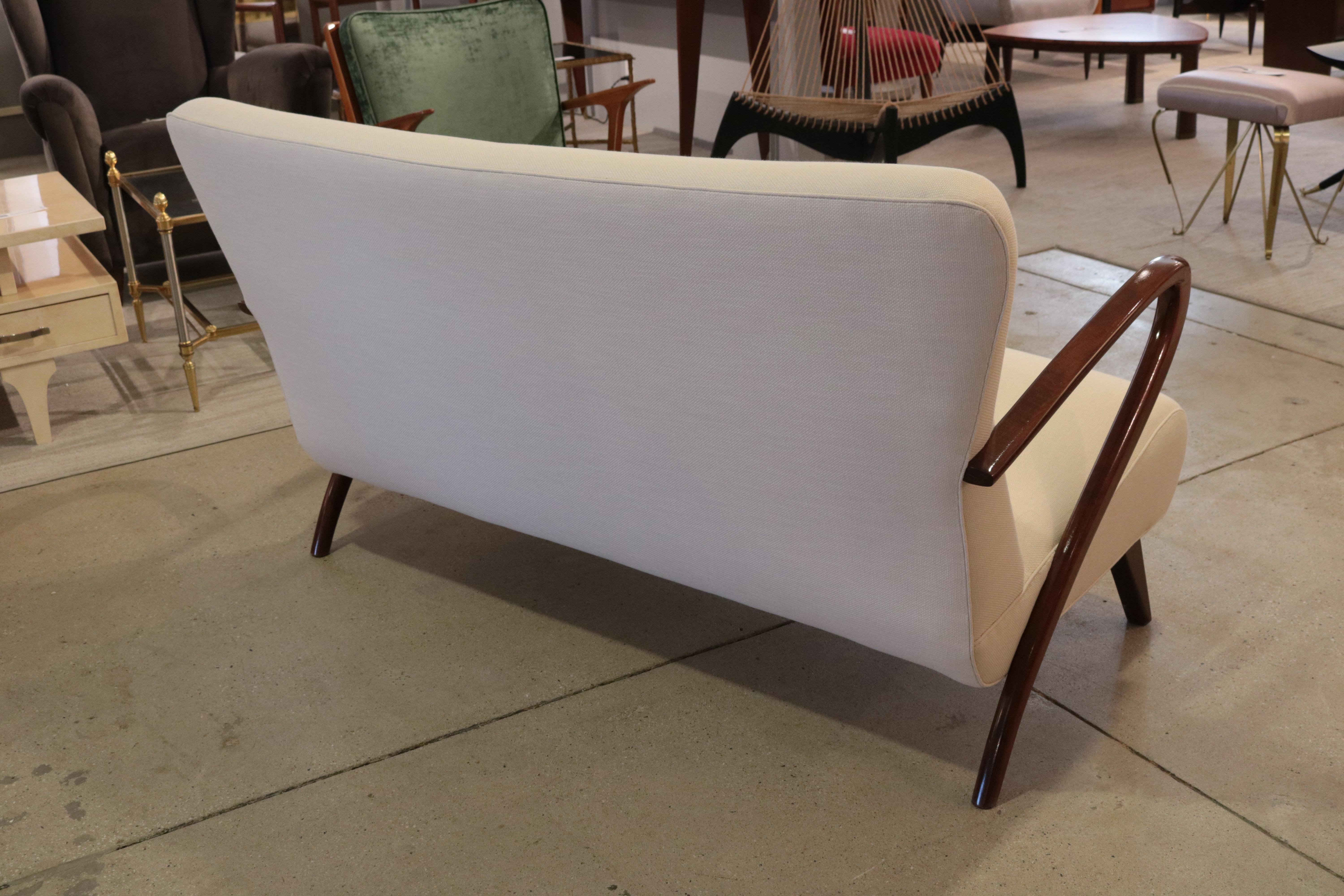 Mid-Century Modern Italian Setee 3