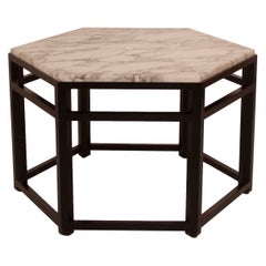 Mid-century Modern Italian Side Table in White Marble and black structure, 1970s