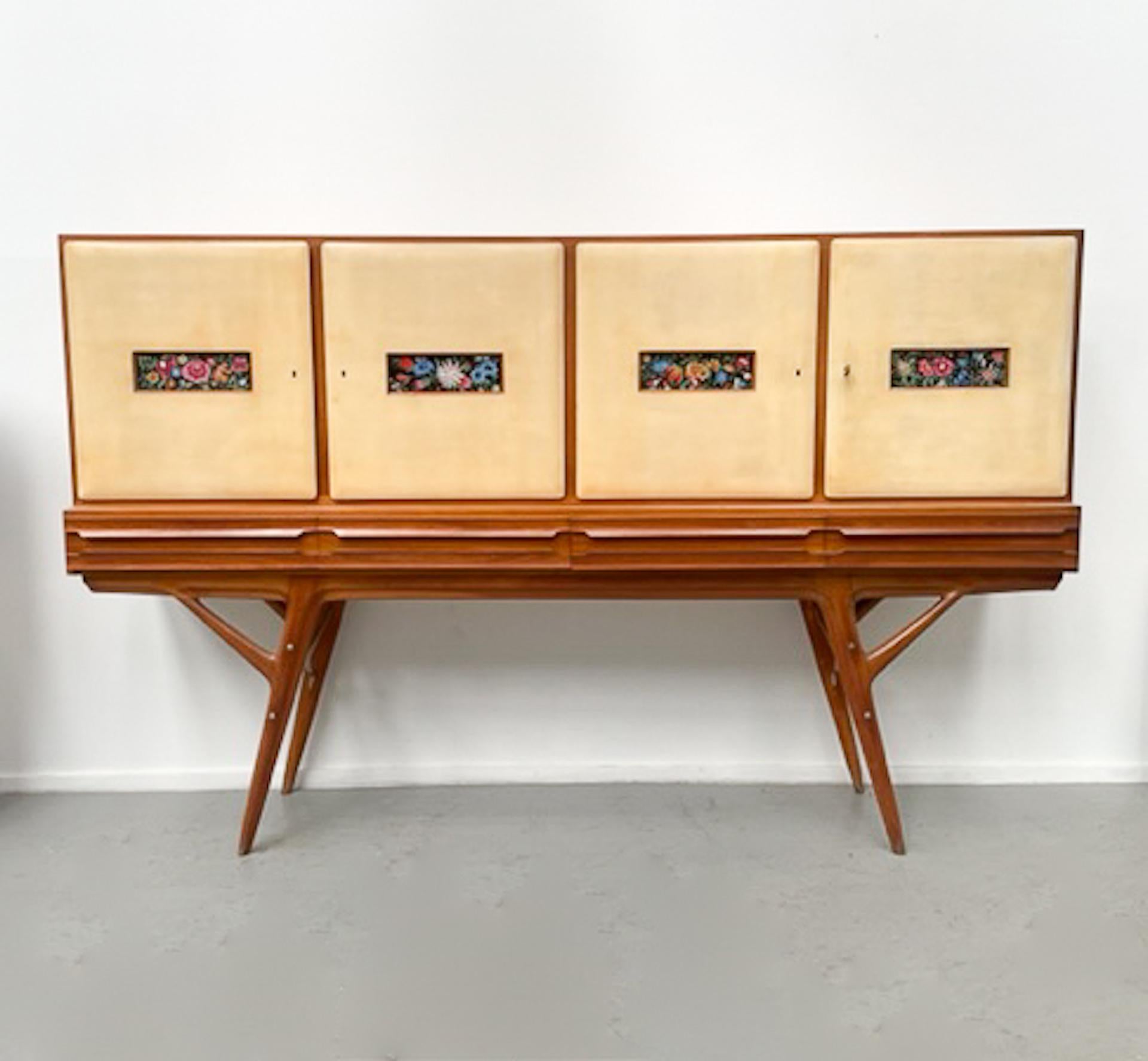 Mid-Century Modern Italian Sideboard attributed to Ico Parisi, Italy, 1960s
Wood and Painted glass.