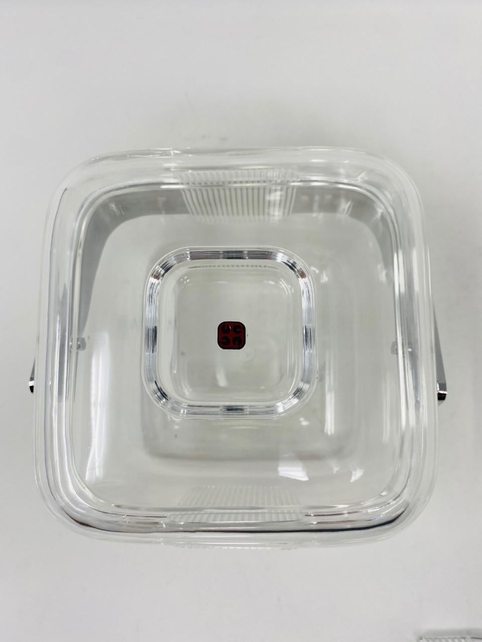 Mid-Century Modern Italian Signed Lucite and Chrome Guzzini Ice Bucket 1