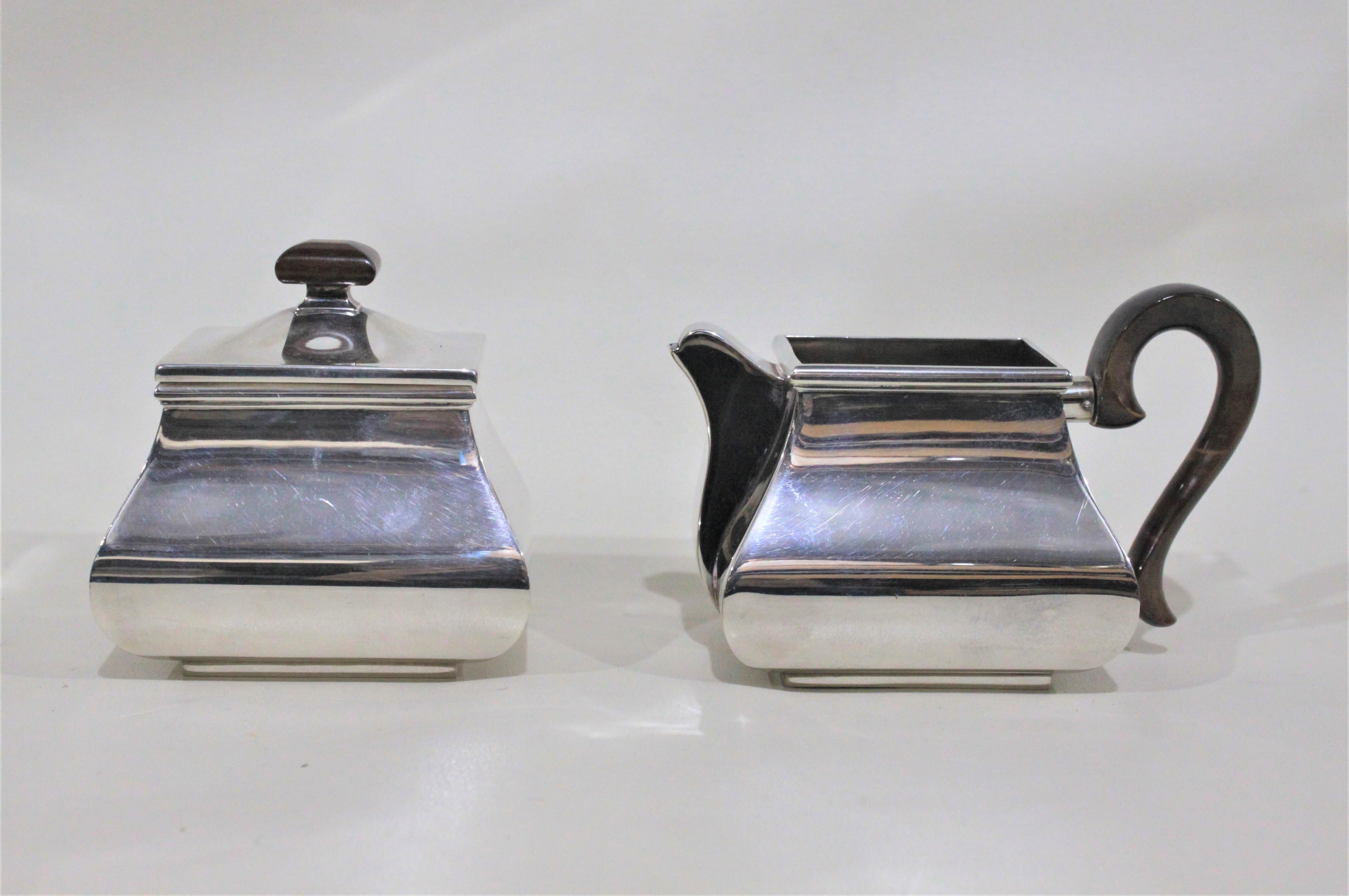 Service à thé et café italien en métal argenté de style mi-siècle moderne en vente 4