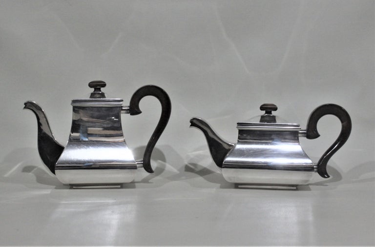20th Century Mid-Century Modern Italian Silver Plated Tea and Coffee Set For Sale