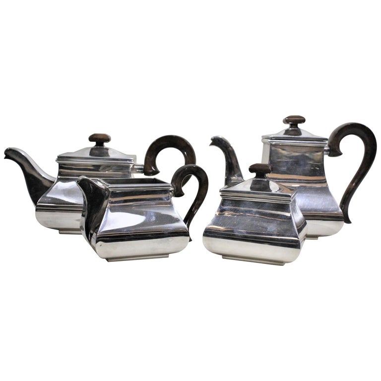 Mid-Century Modern Italian Silver Plated Tea and Coffee Set For Sale