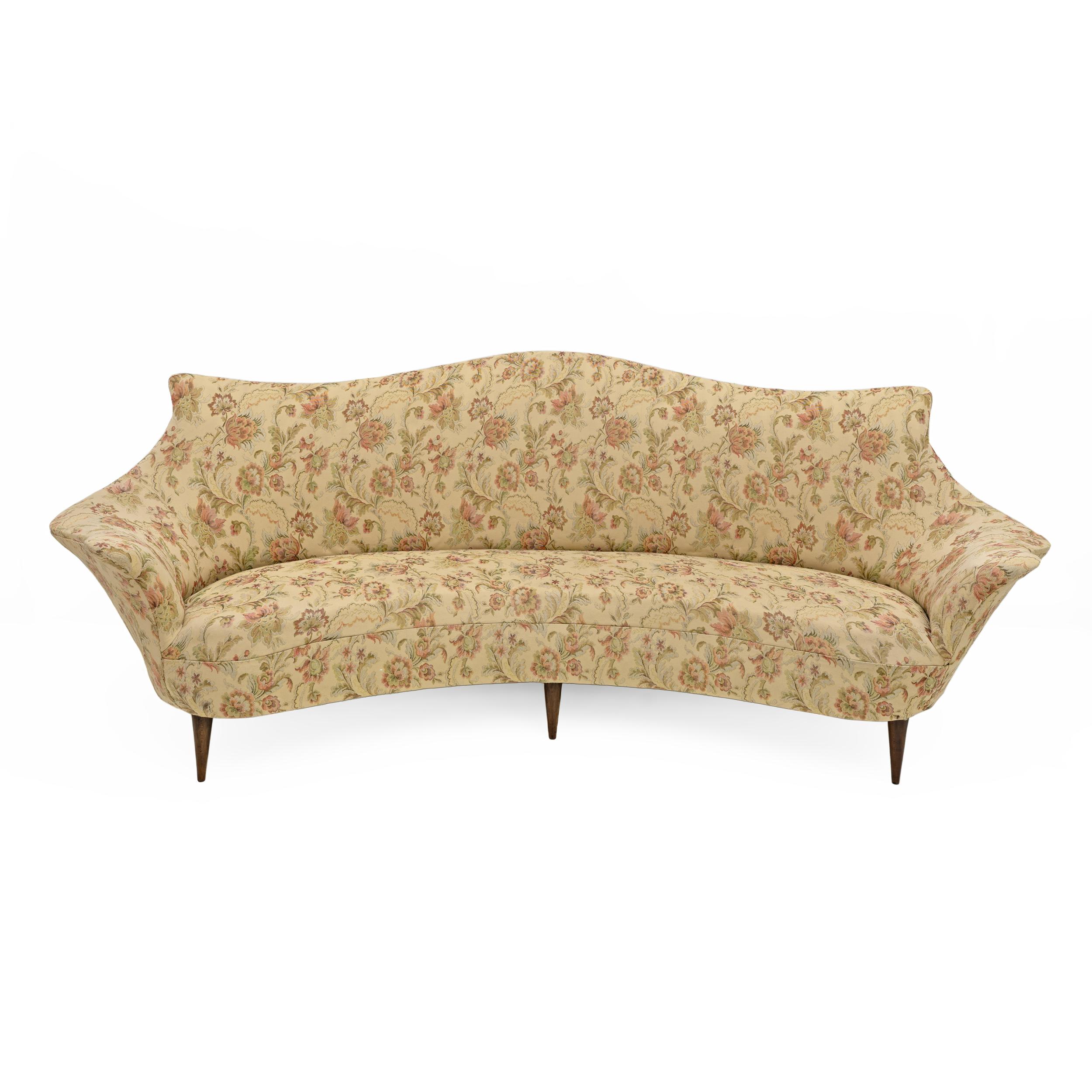 italien Mid-Century Modern Italian Sofa and Two Armchairs, Manta model, 1950s en vente
