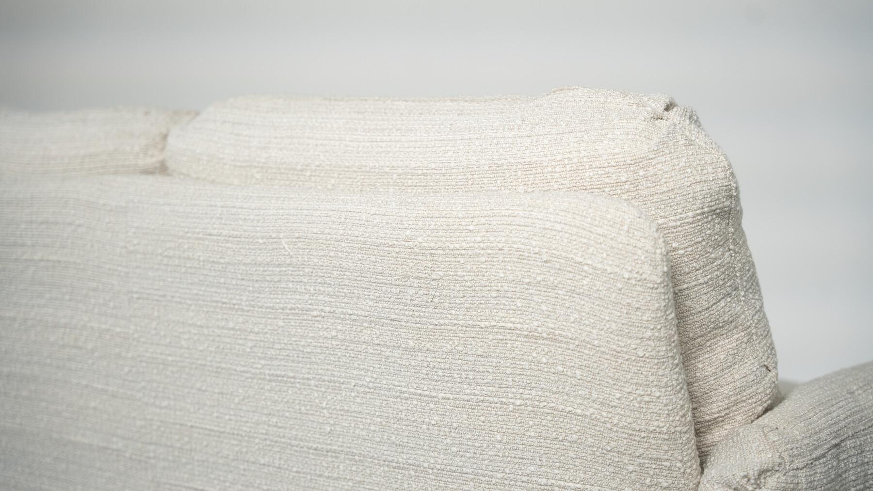 Italiano Divano italiano moderno di metà secolo di Sapporo per Mobil Girgi, 1970 - New Upholster in vendita