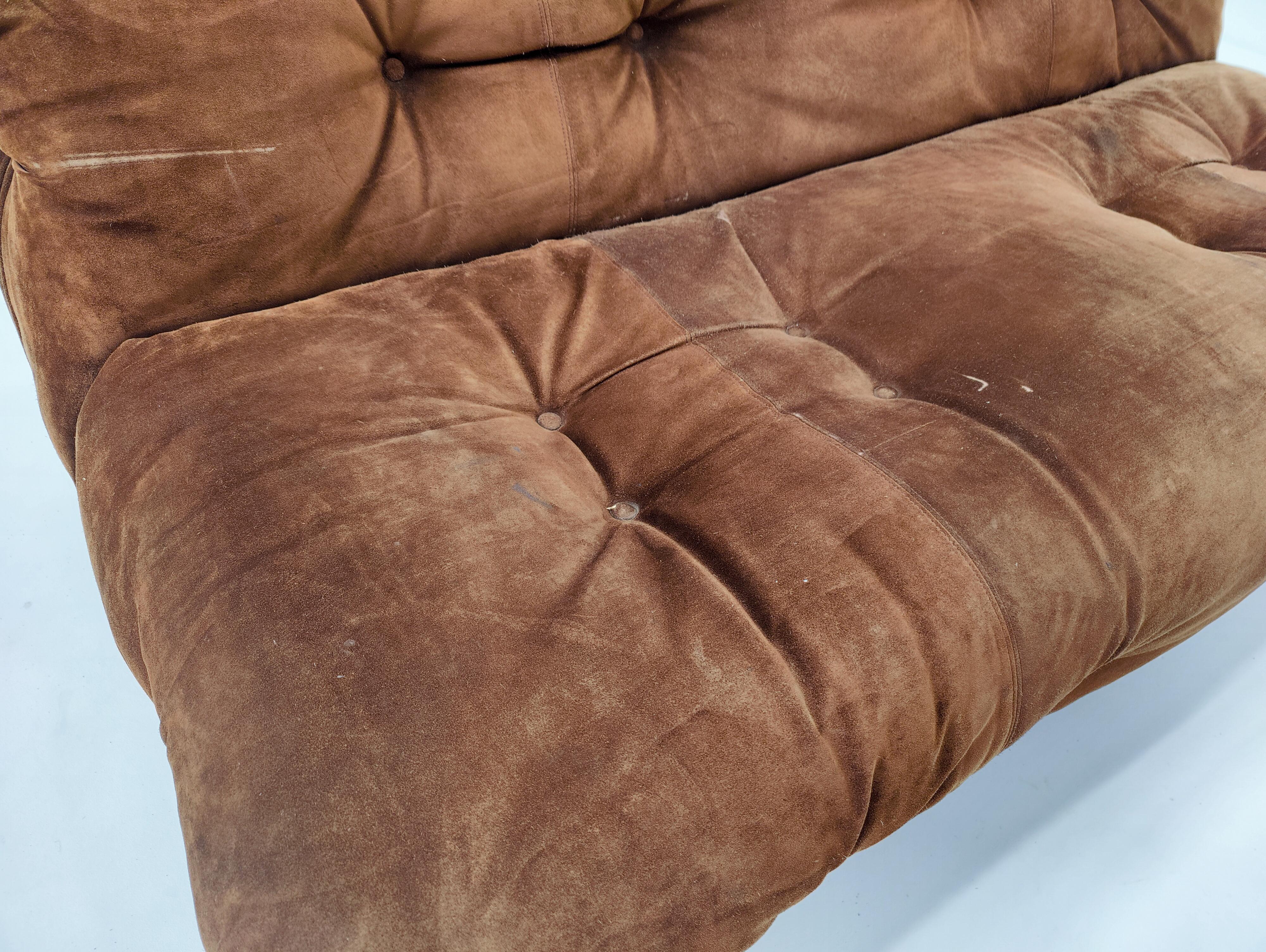 Mid-Century Modern Italian Sofa, Original Brown Velvet, 1970s 1