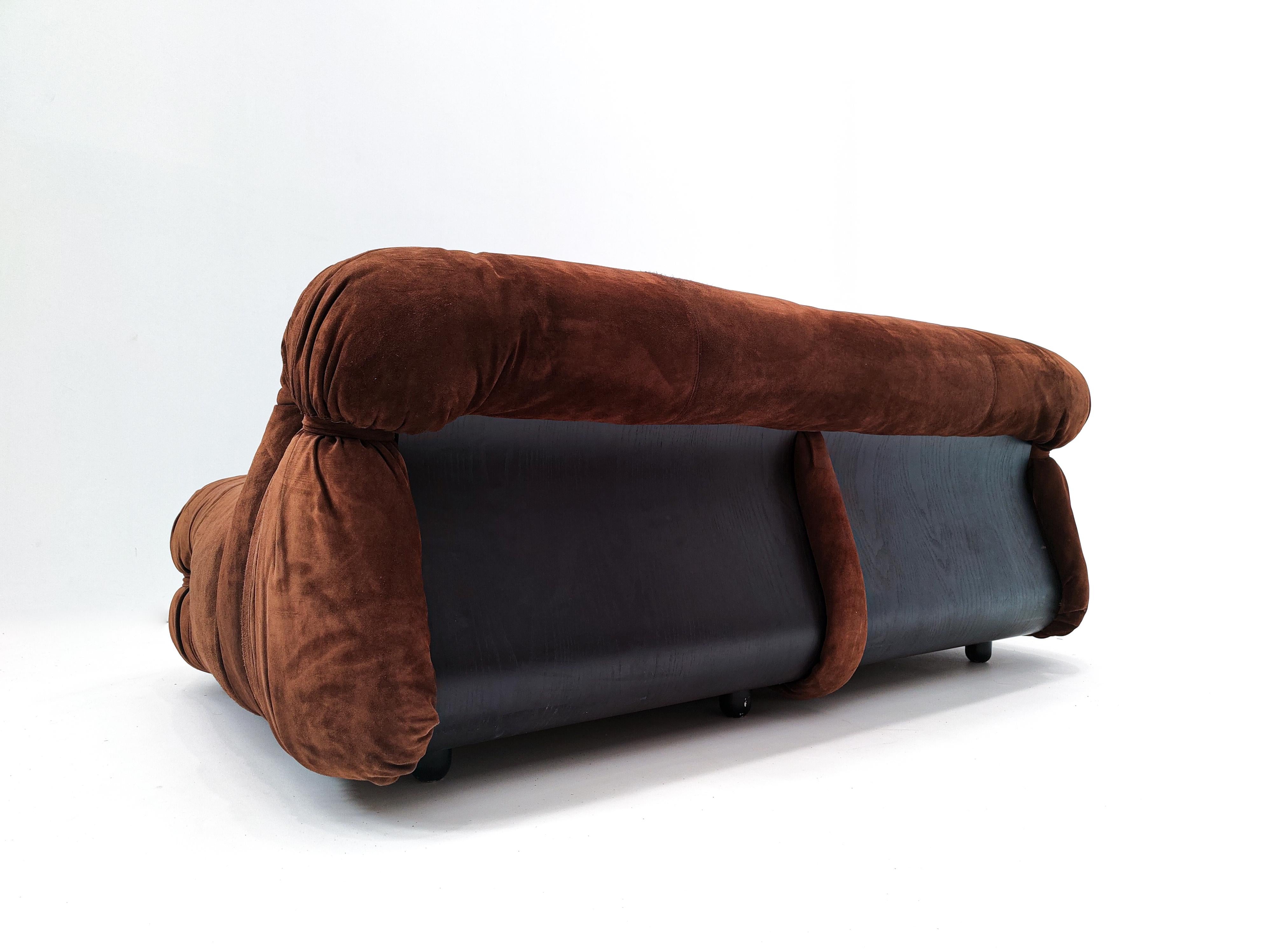 Mid-Century Modern Italian Sofa, Original Brown Velvet, 1970s 3