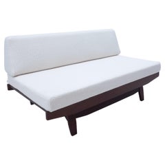 Retro Mid-Century Modern Italian Sofa, White Boucle and Wood, 1960s  