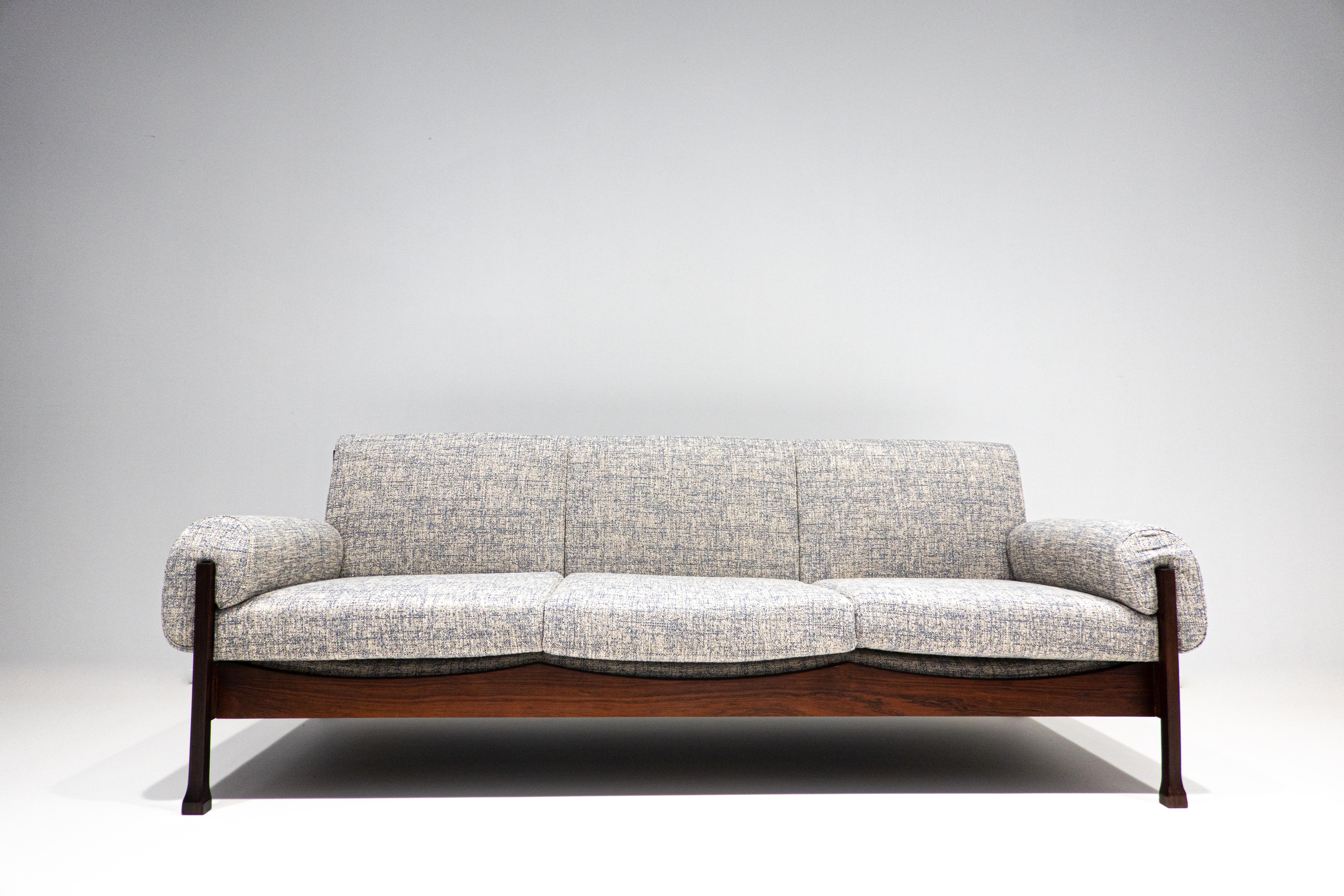 Mid-Century Modern Italian Sofa, Wood and Fabric, 1960s 4