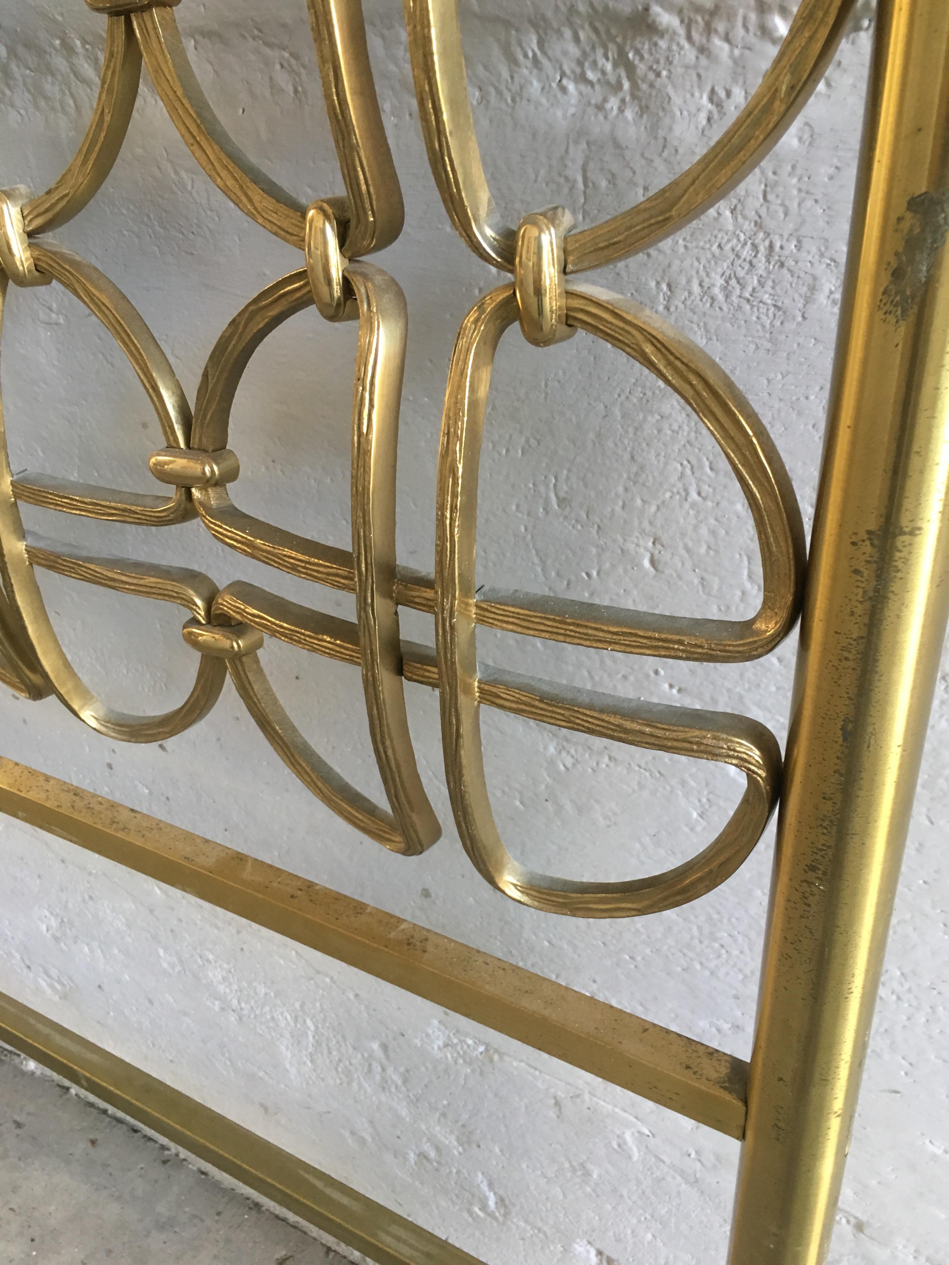 Mid-Century Modern Italian Solid Brass Double Bed in the Style of Borsani, 1970s 1