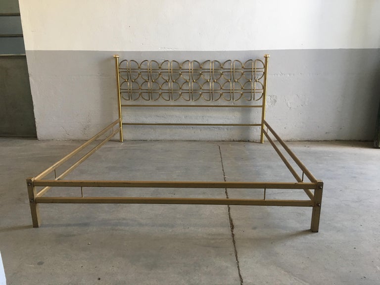 MidCentury Modern Italian Solid Brass Queen Size Bed, 1970s For Sale