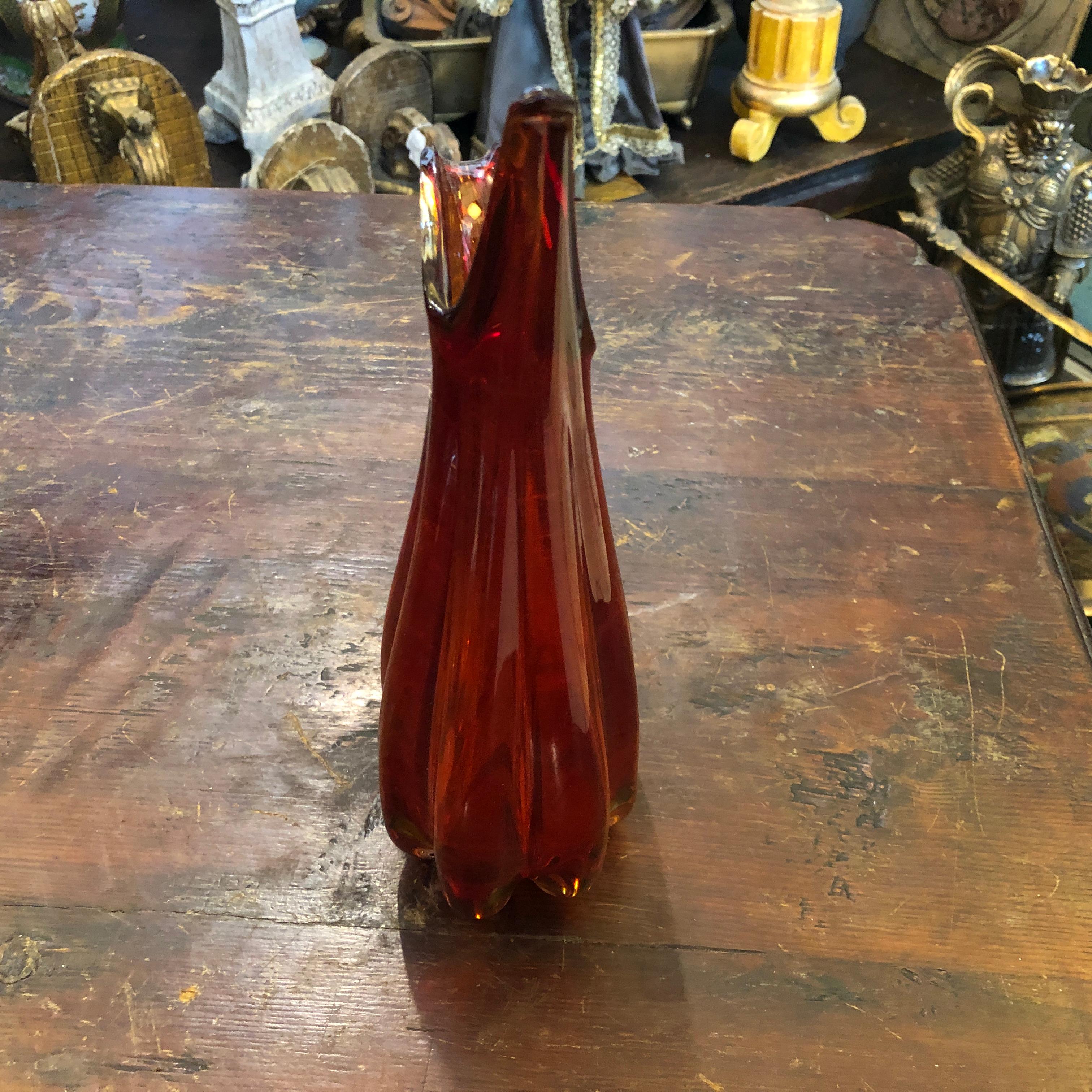 A 1960s Flavio Poli Mid-Century Modern Italian Sommerso Red Murano Glass Vase For Sale 2