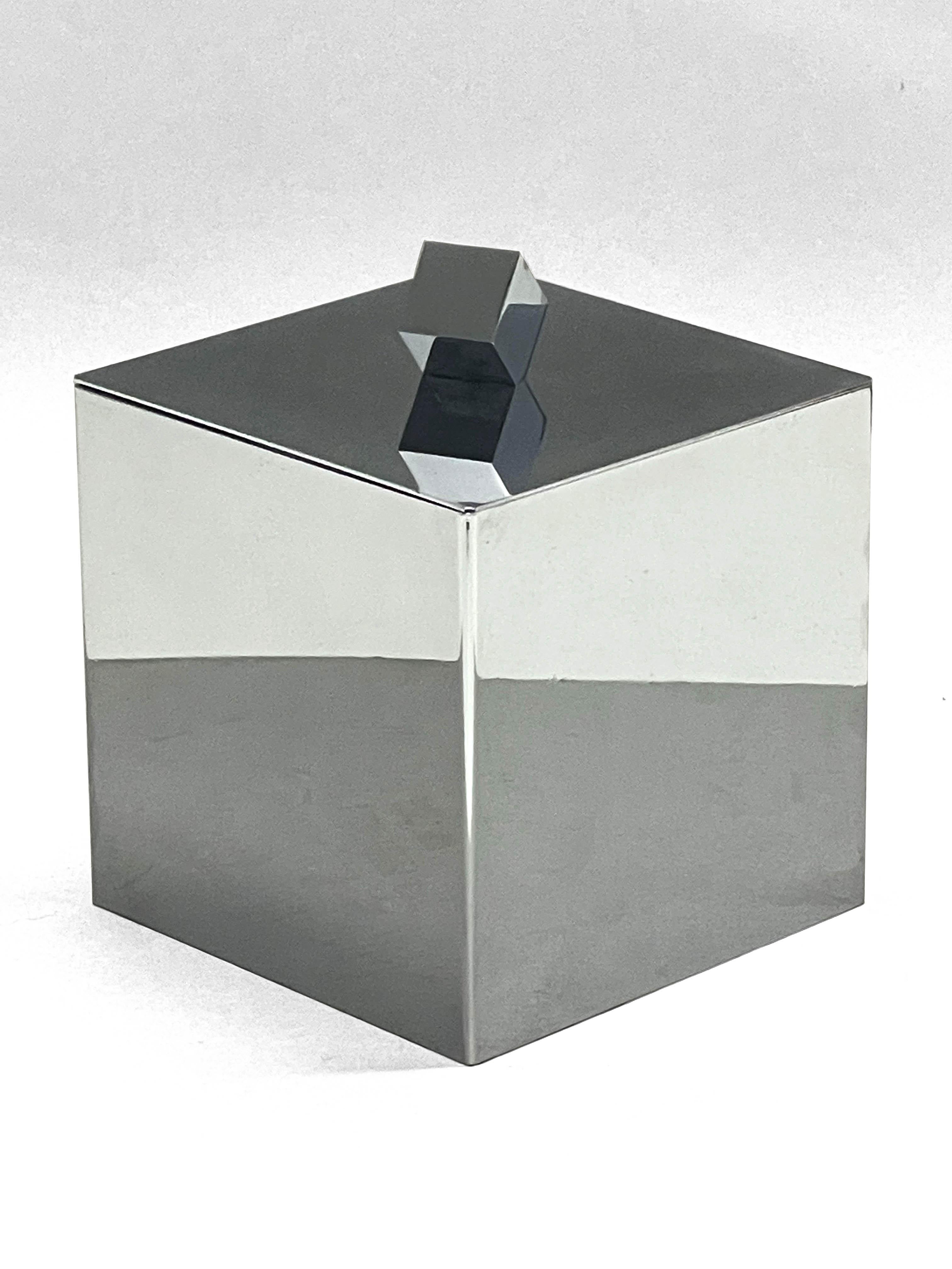 Italienischer quadratischer Mid-Century-Modern-Eiskübel, 1970er Jahre (Moderne der Mitte des Jahrhunderts) im Angebot