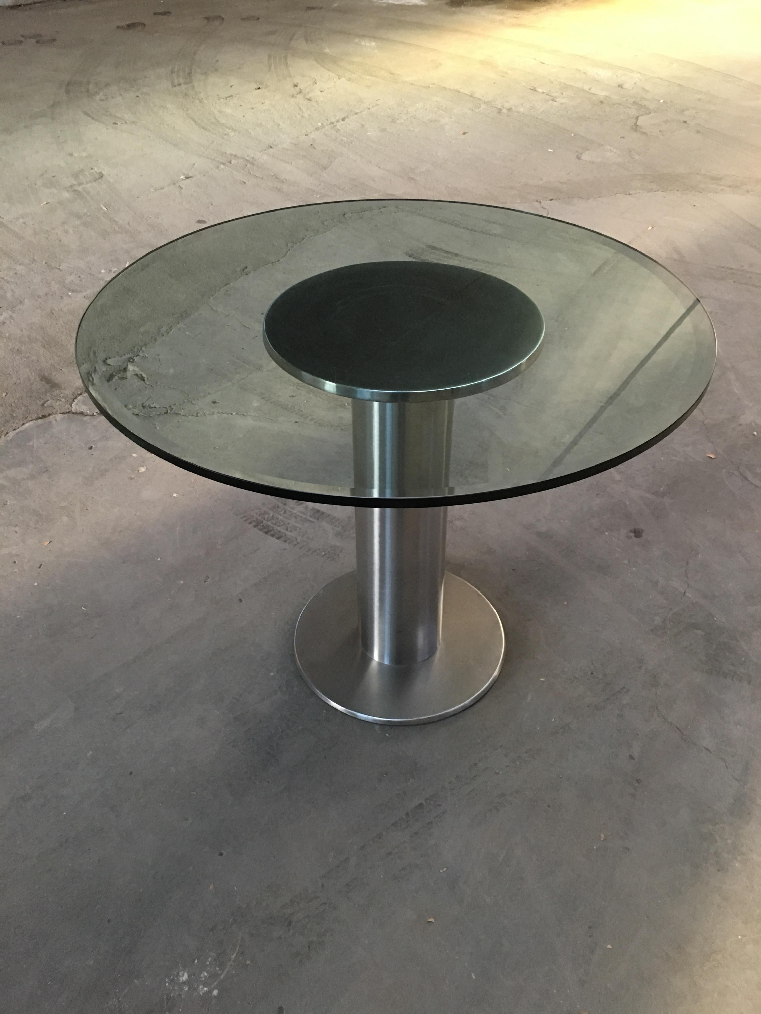 Fin du 20e siècle Table de salle à manger ou de salle à manger italienne en acier inoxydable, moderne du milieu du siècle dernier, avec plateau en verre en vente