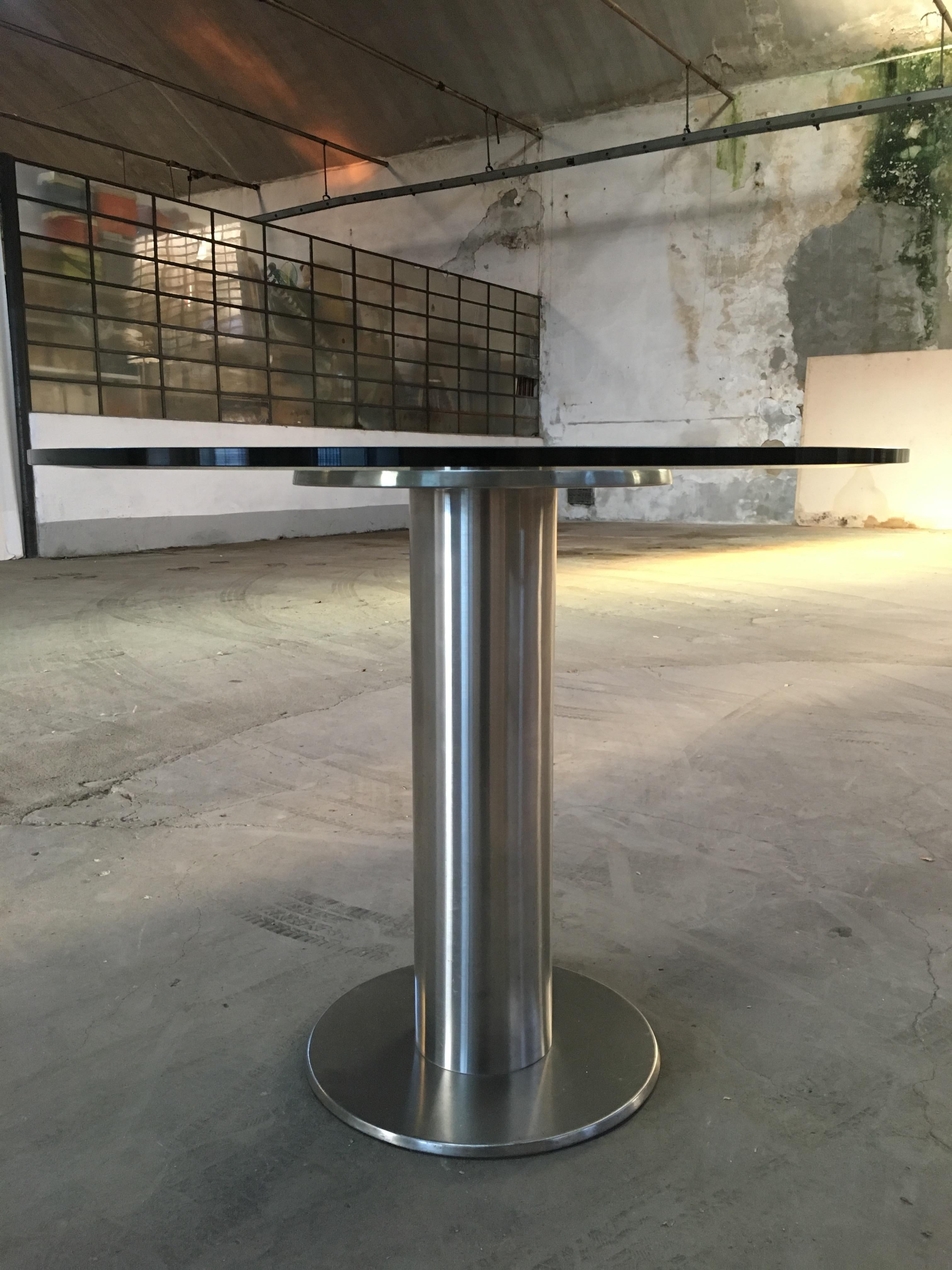 Acier inoxydable Table de salle à manger ou de salle à manger italienne en acier inoxydable, moderne du milieu du siècle dernier, avec plateau en verre en vente