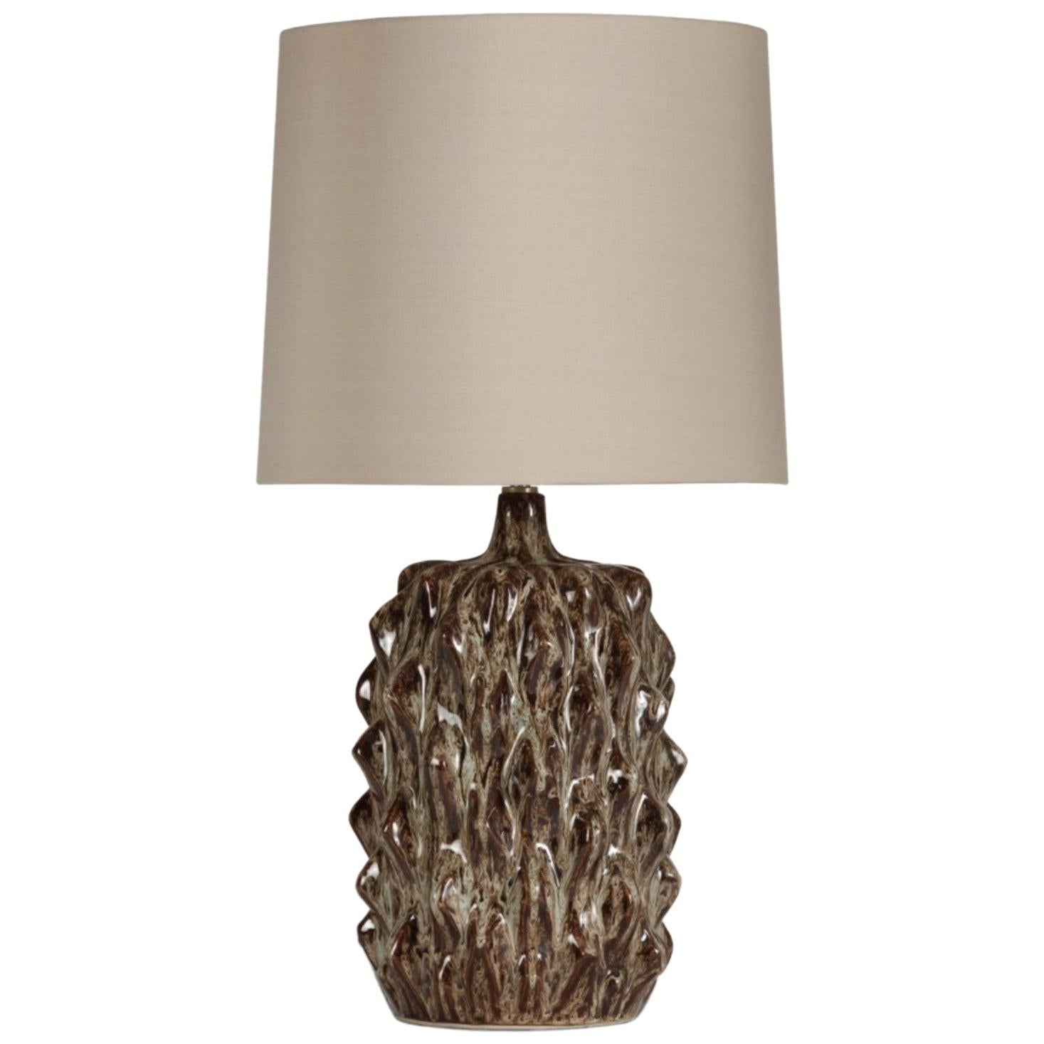 Lampada da tavolo in ceramica smaltata verde in stile italiano metà secolo moderno